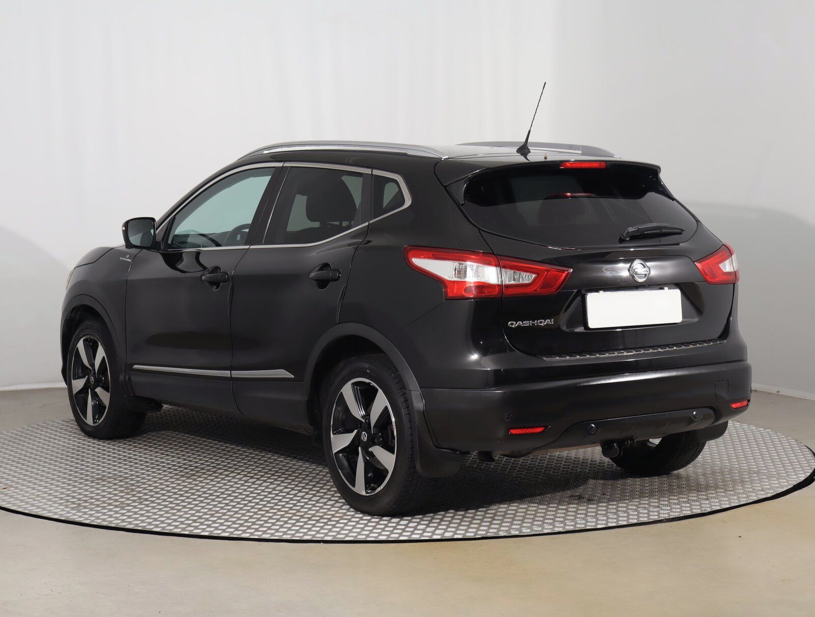 Nissan Qashqai, 1.6 dCi, Automat - fotka 4
