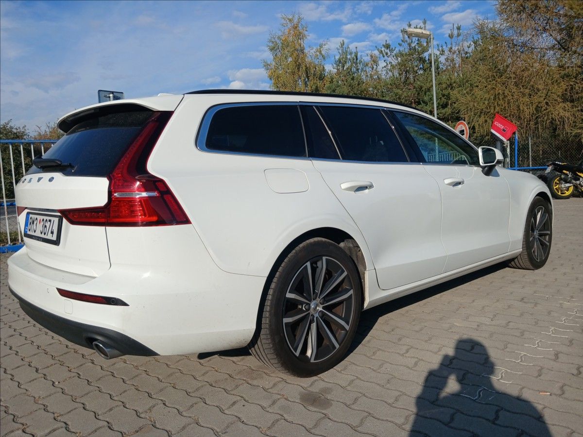 Volvo V60, 2,0 V 60 - fotka 4
