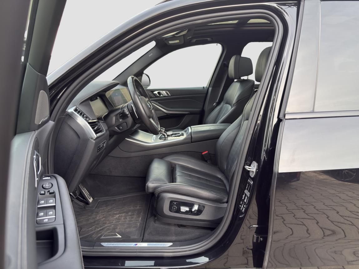 BMW X5, xDrive40i - fotka 2