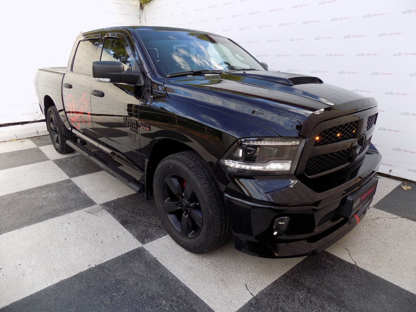Dodge Ram, 5.7 HEMI/CREW CAB/ČR/DPH/LED/ - fotka 5