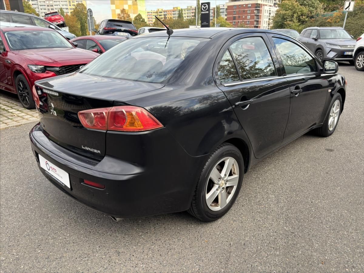 Mitsubishi Lancer, 1,8 Mivec 105kW - fotka 5