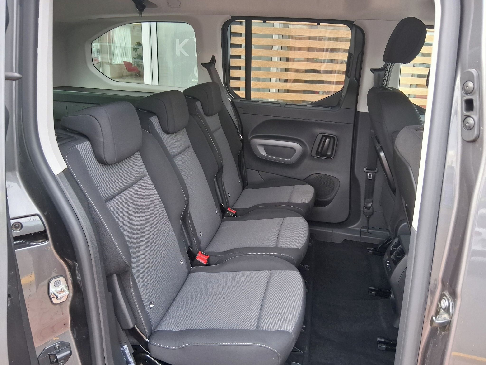 Toyota Proace, Proace City Verso EV NG21 - 5D - fotka 5