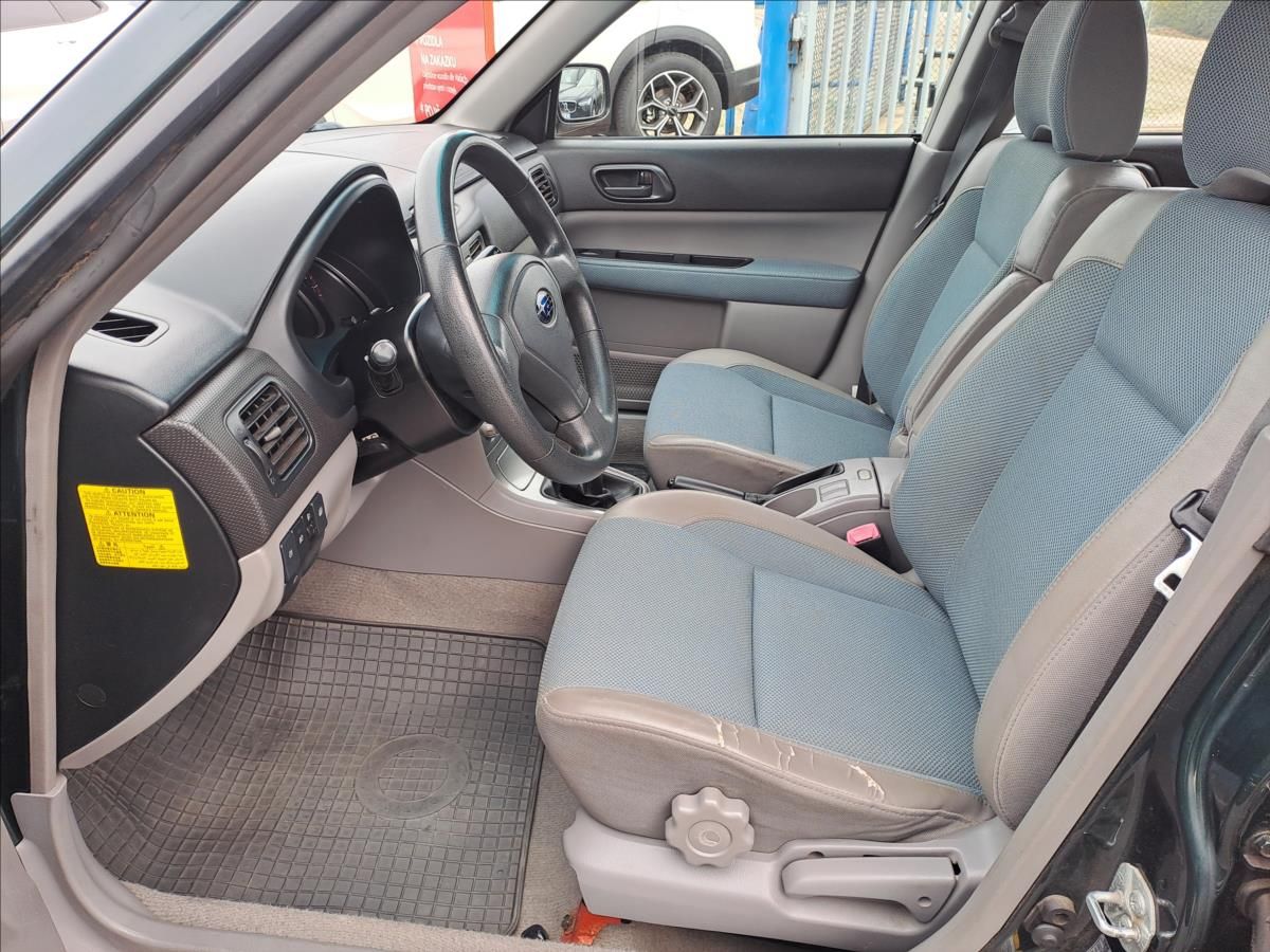 Subaru Forester, 2,0 i 4x4 KOUPENO CZ - fotka 5