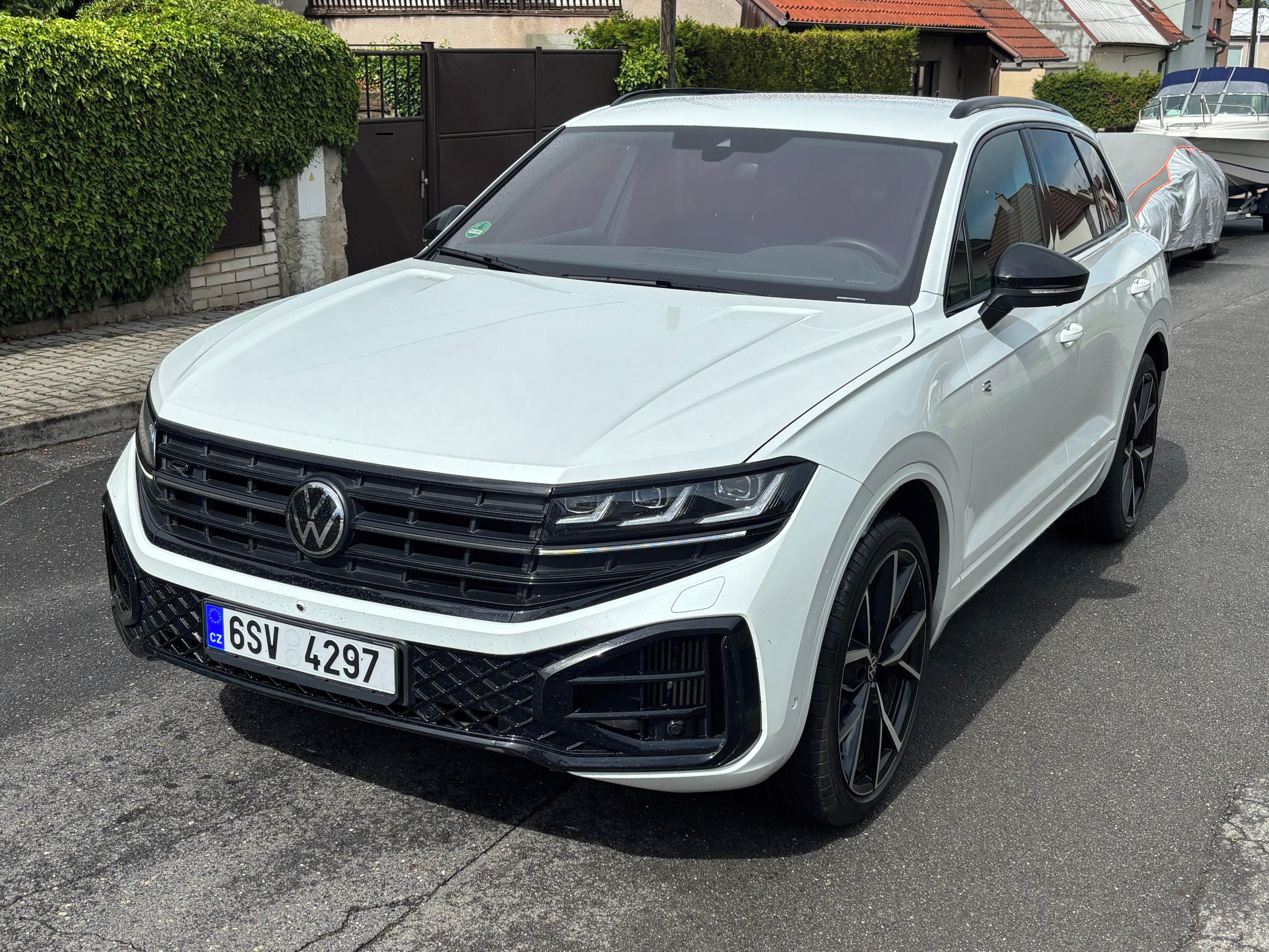 Volkswagen Touareg, 3.0Tsi,R-Line,tažné,nez top,ČR - fotka 3