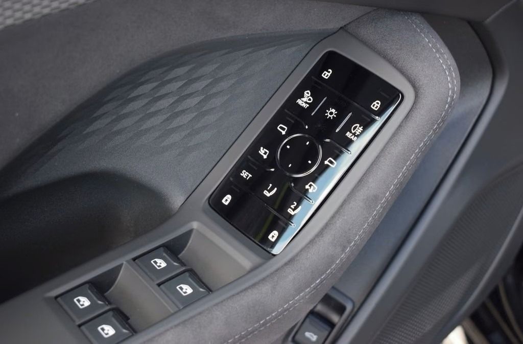 Audi A6, S-line Vzduch Pano Topení Tažn - fotka 6
