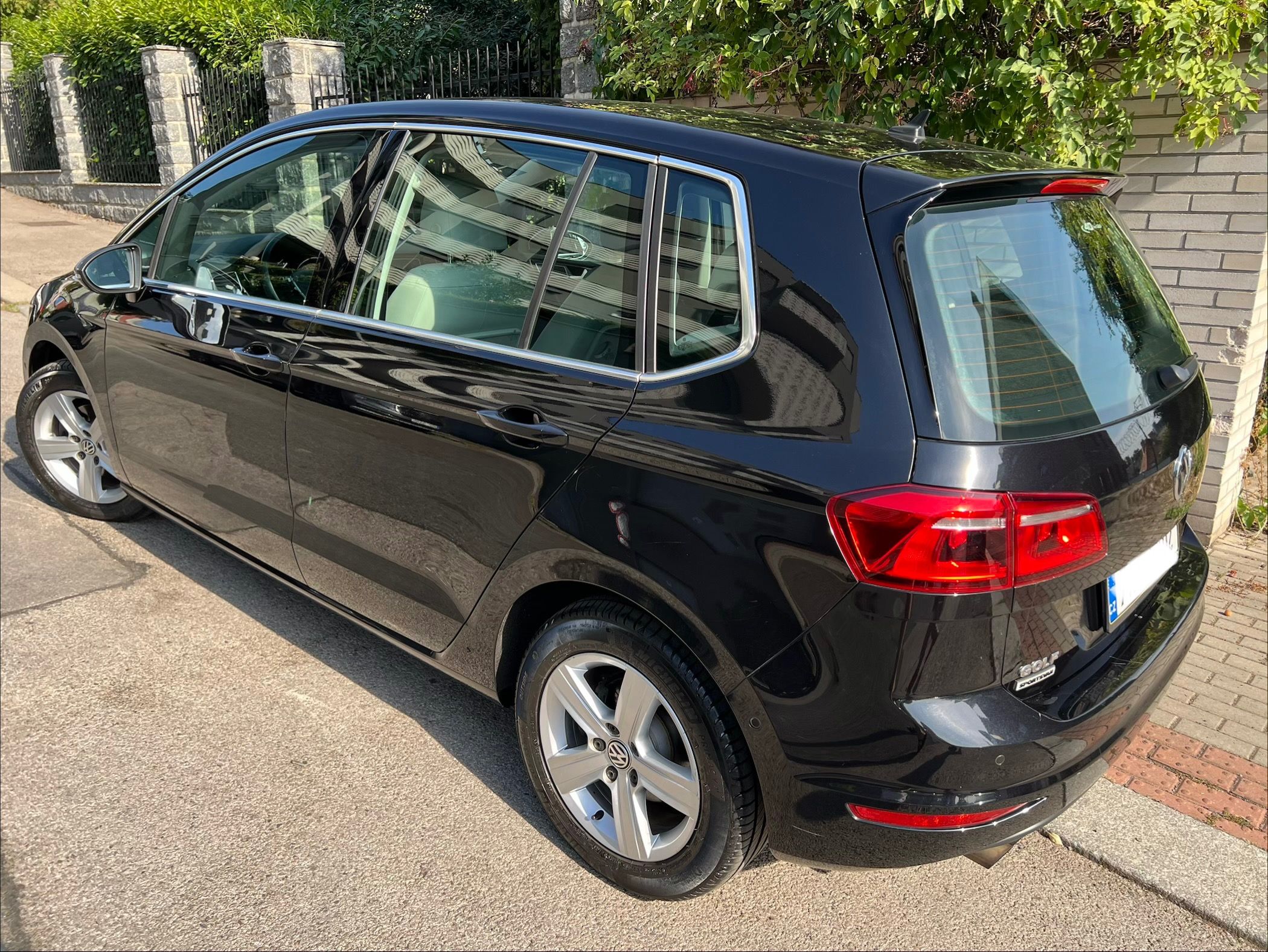 Volkswagen Golf Sportsvan, Highline 1,4 TSI - fotka 6