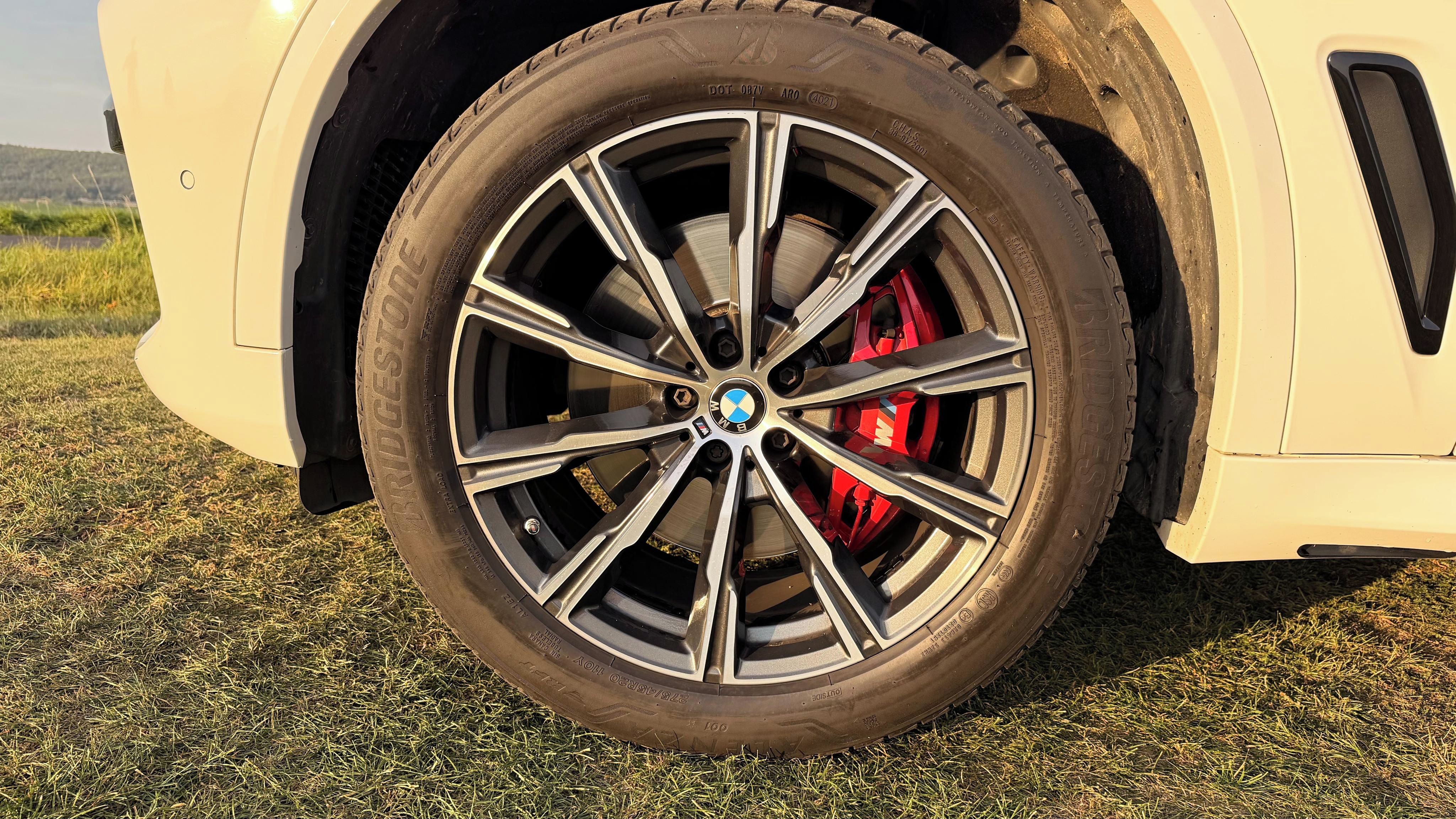 BMW X5, BMW X5 xDrive30d M Sport - fotka 6