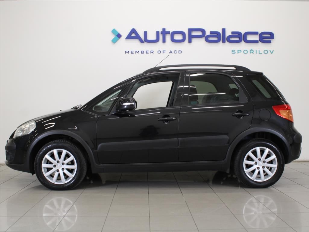 Suzuki SX4, 1,6 i 88kW MT 4x4 1.majitel ČR - fotka 5