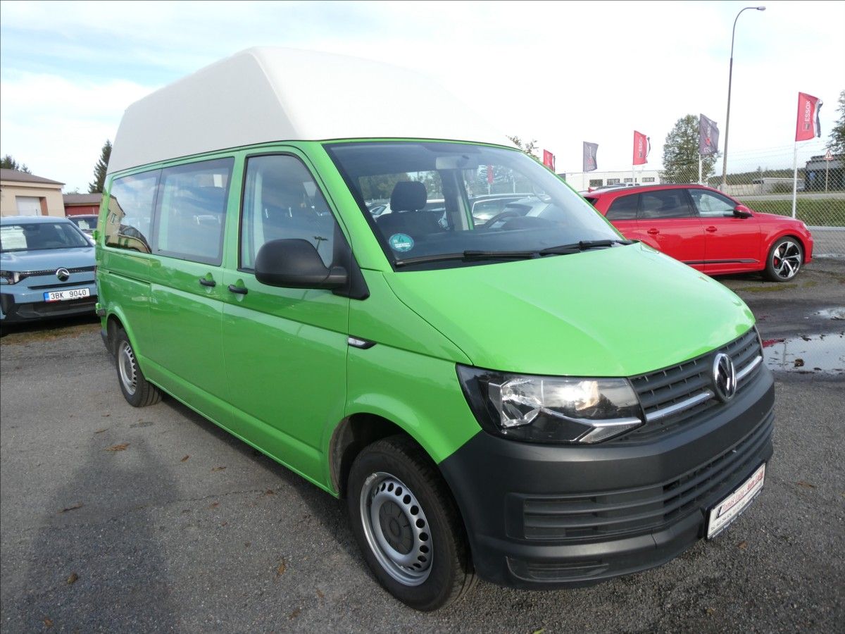 Volkswagen Transporter, 2,0 TDi 75kW L2H2,9.míst,2xkol