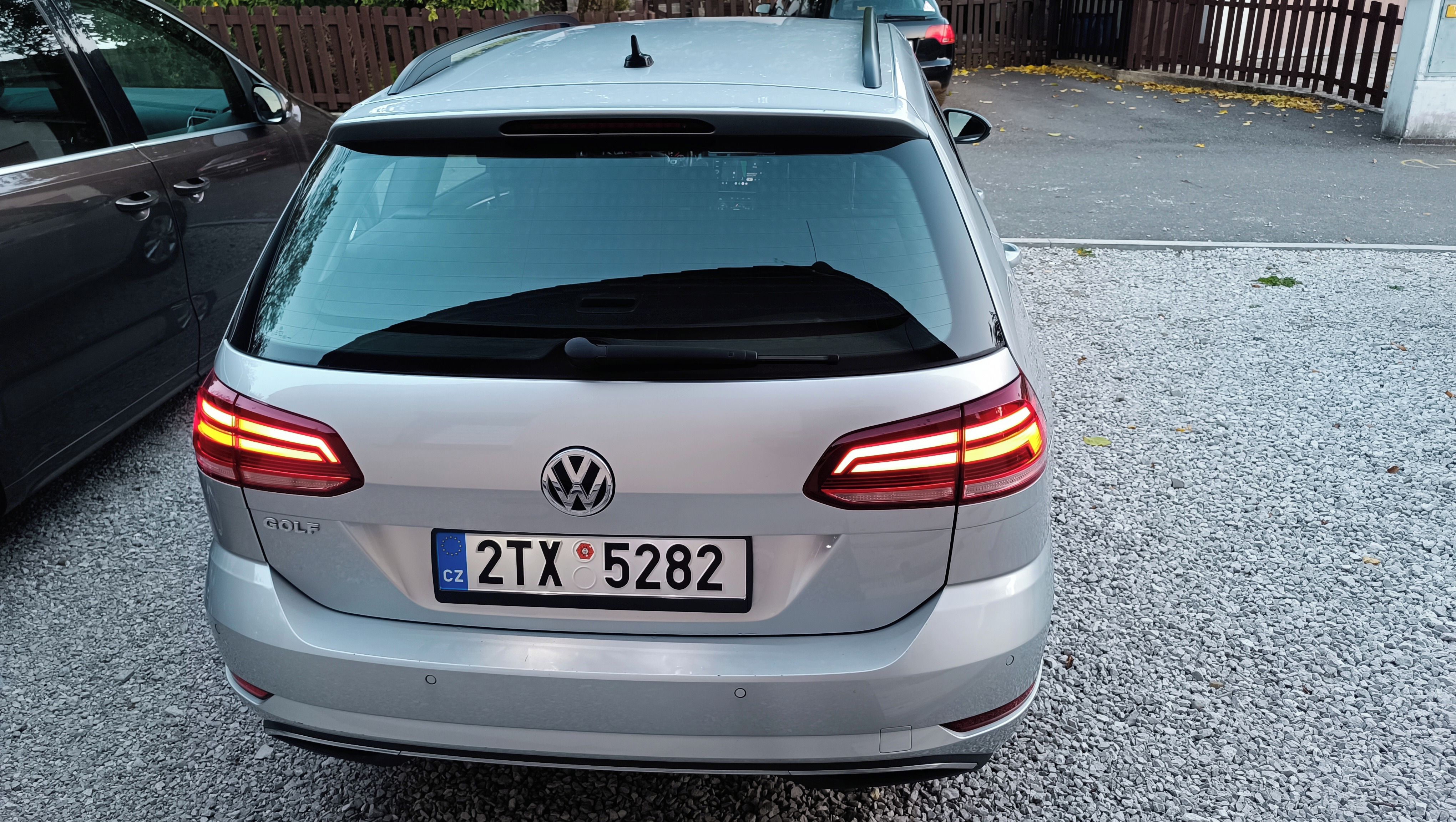 Volkswagen Golf, 1.6 TDI 85kw, 93000km - fotka 4