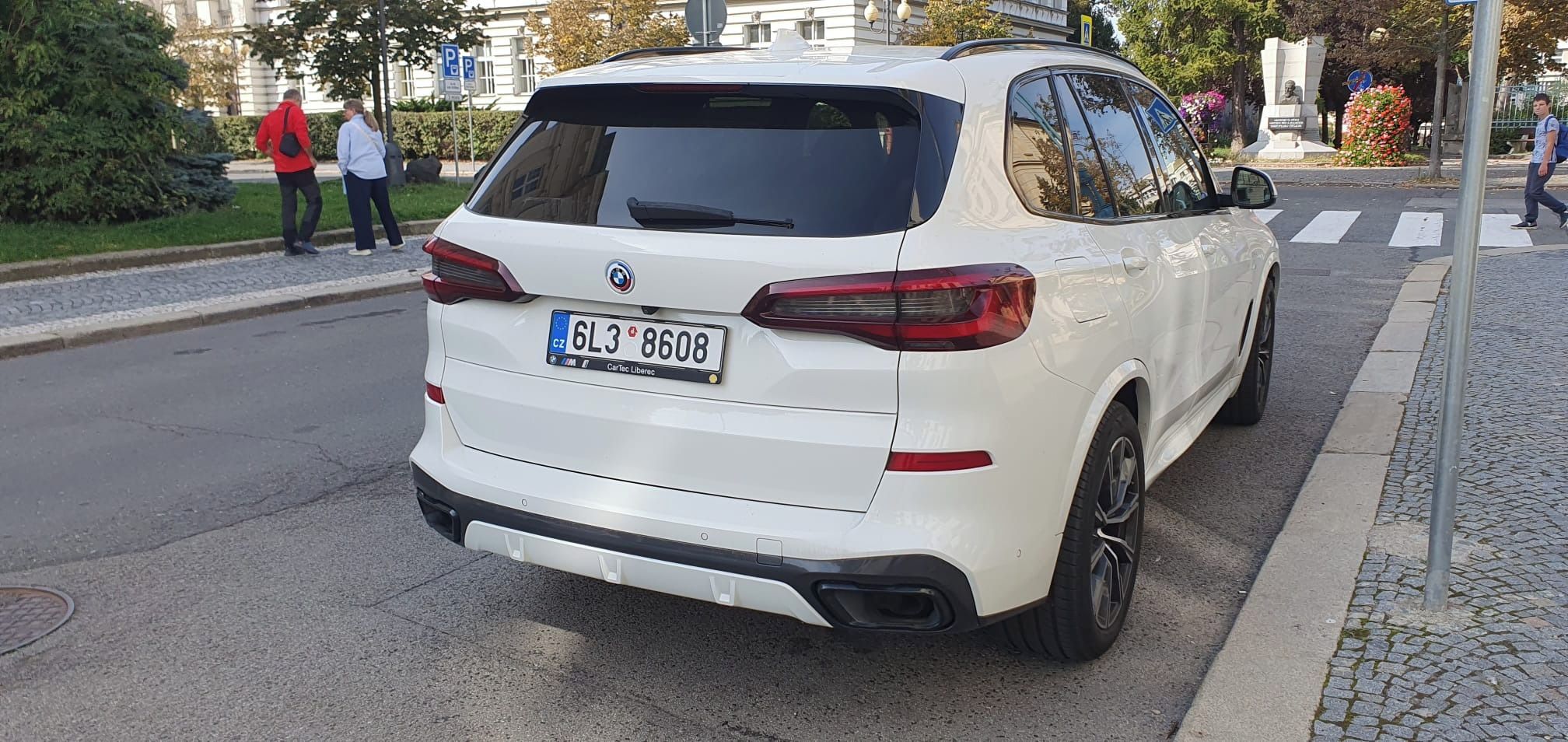 BMW X5, 30d 210 kw - fotka 4
