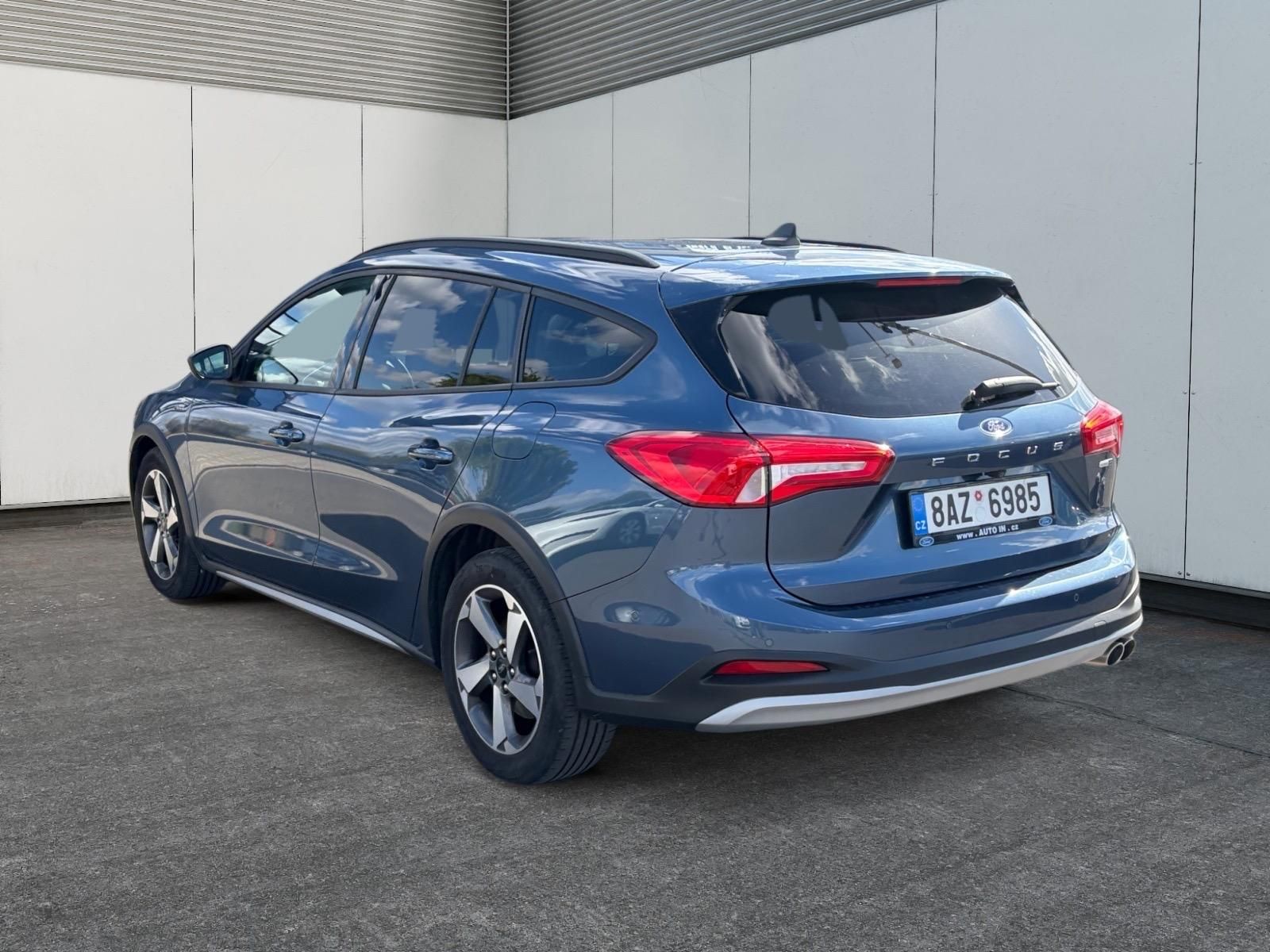 Ford Focus, ACTIVE 1.0EB 114kW CZ DPH - fotka 4