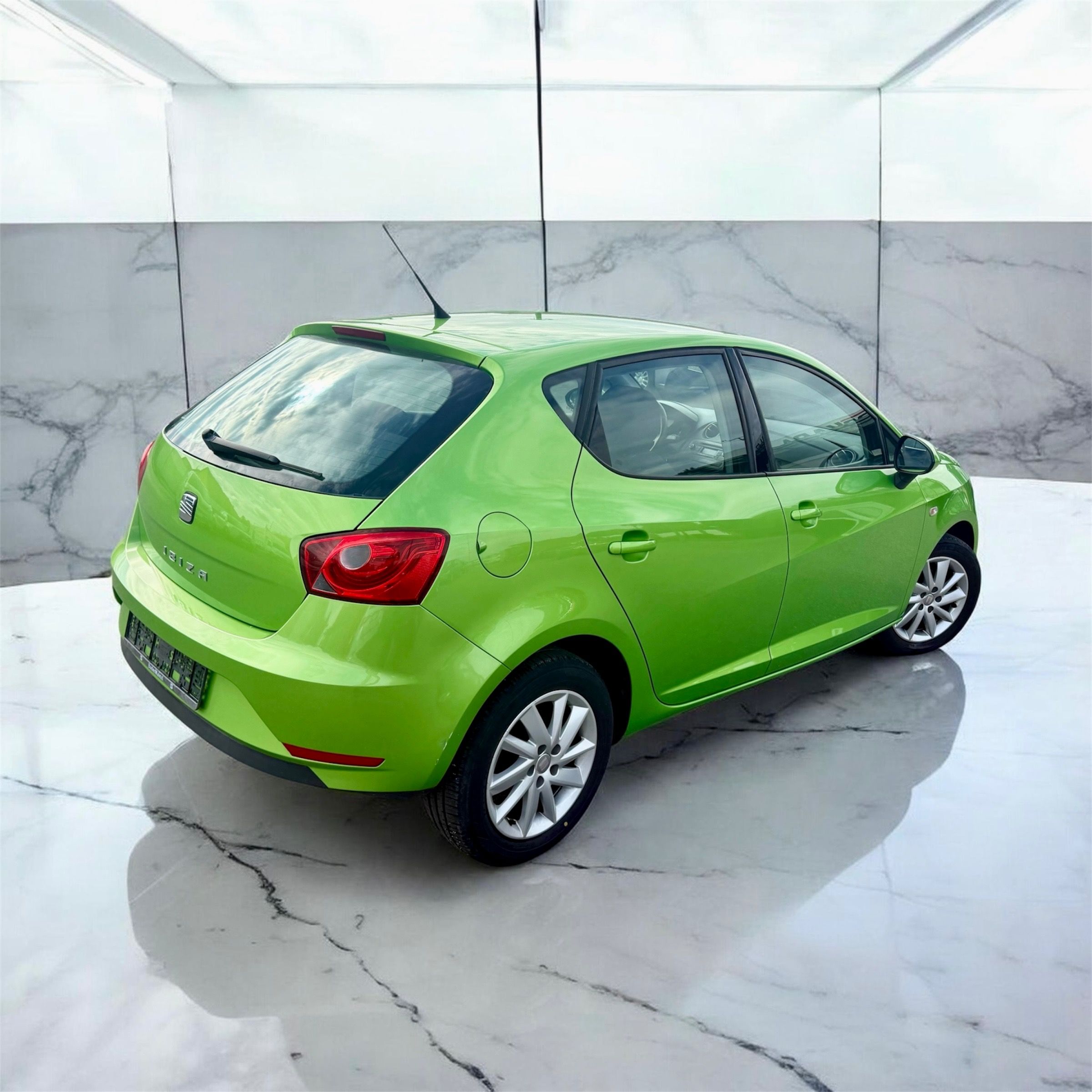 Seat Ibiza, 1.4 MPI*SALSA*TOP**126tis.km!! - fotka 6