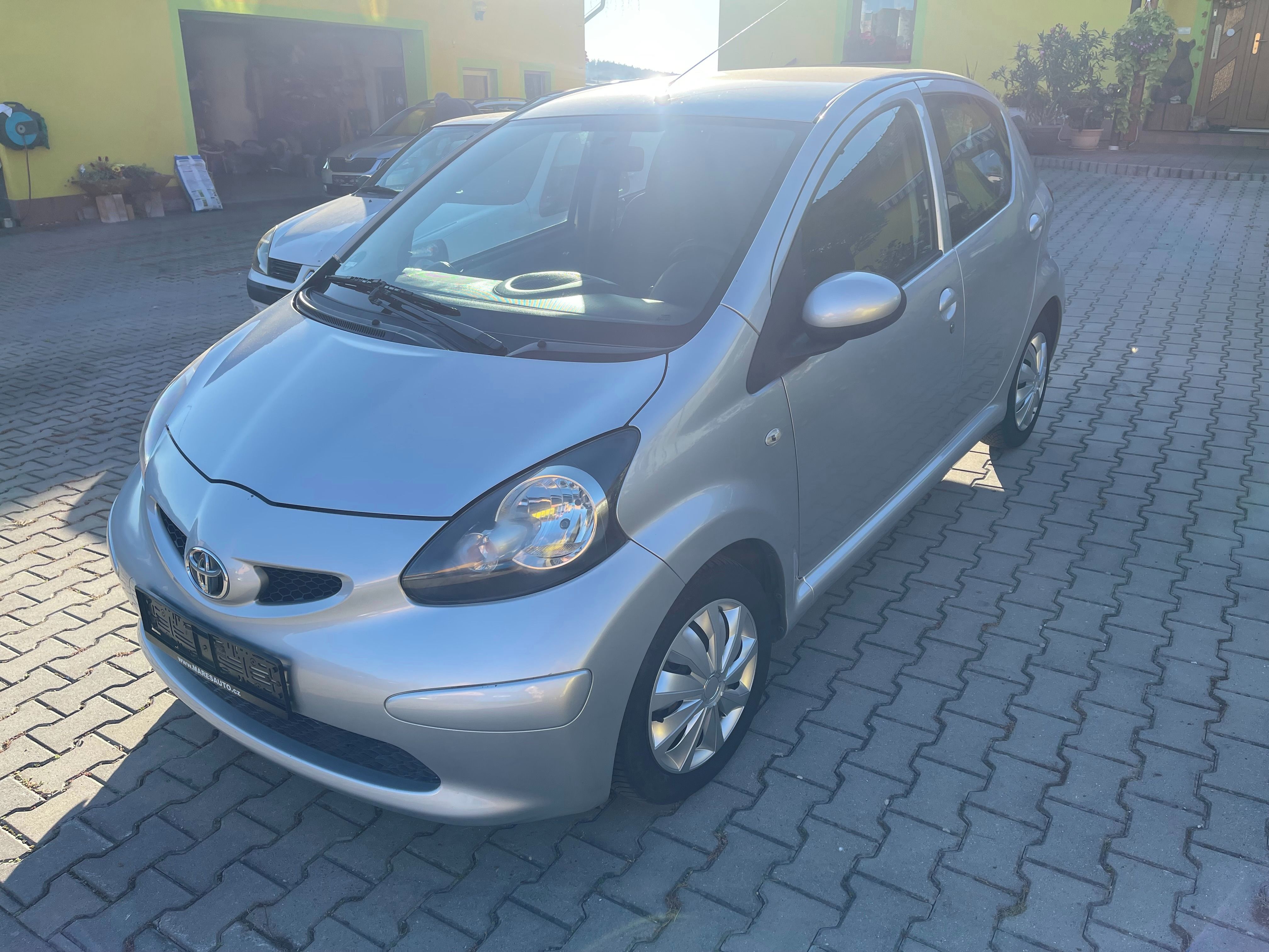 Toyota Aygo, 1.0 VVT-i 50 KW,Klima,nová STK - fotka 3