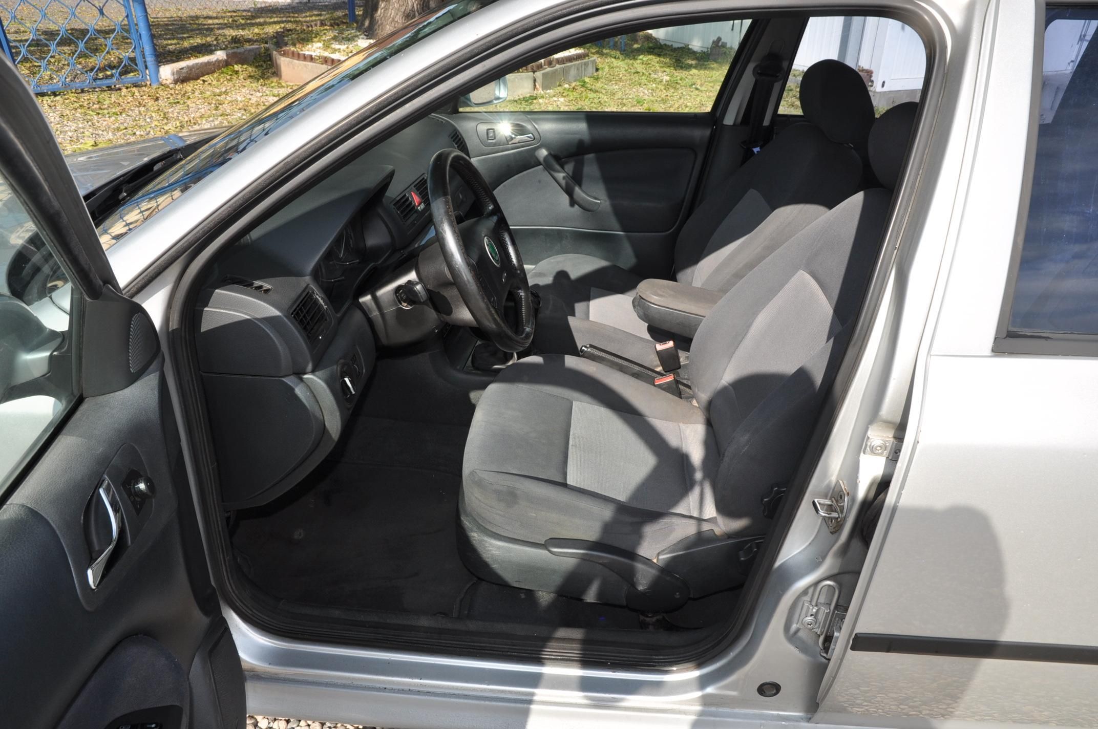 Škoda Octavia, I 1.9TDi 81kW KOMBI - fotka 6