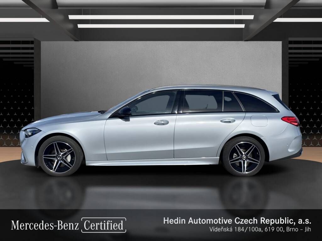 Mercedes-Benz Třídy C, C 300 e kombi AMG - fotka 2