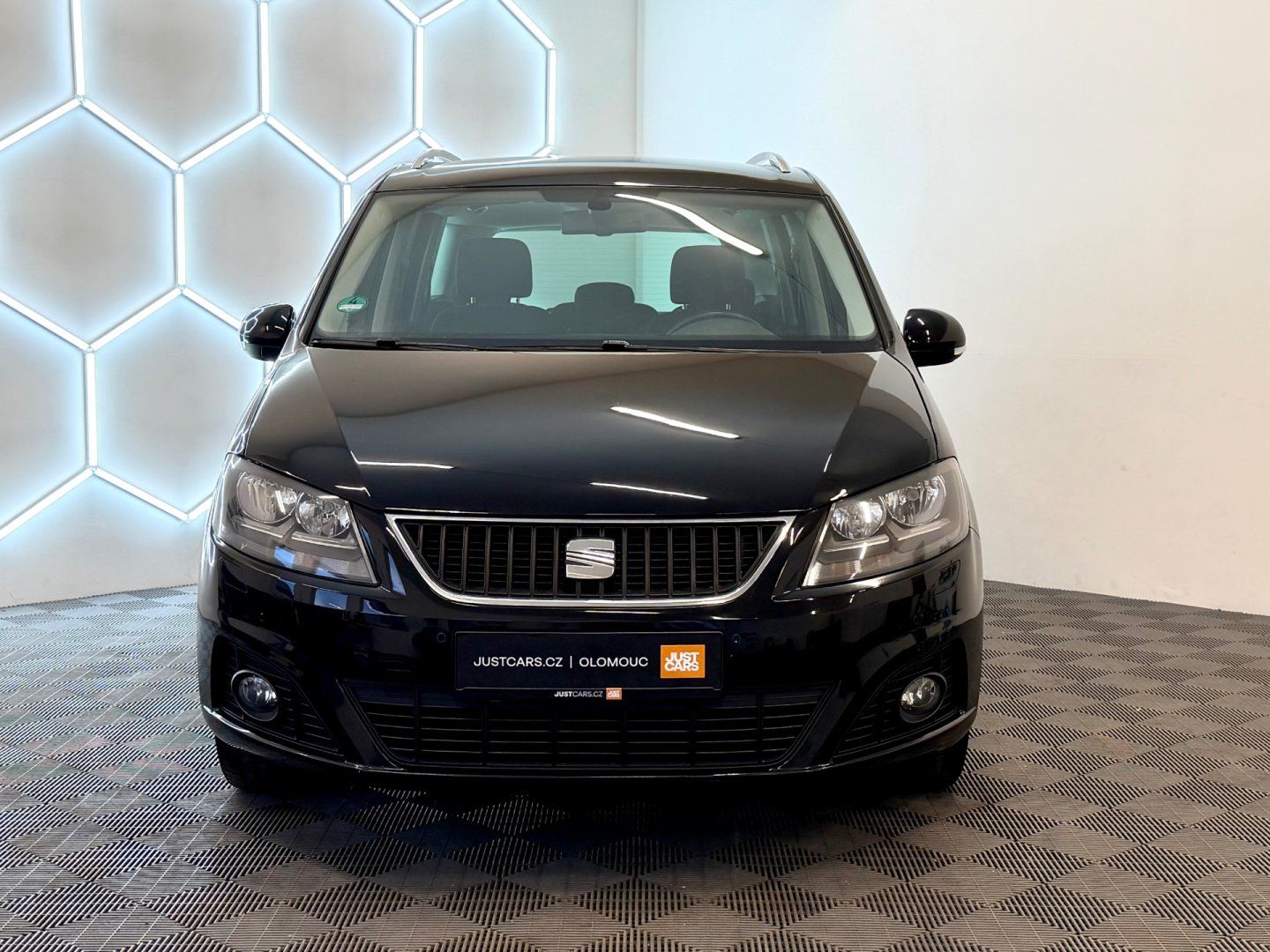Seat Alhambra, 2.0 TDI 103 kW STYLE/7 míst/TZ - fotka 3
