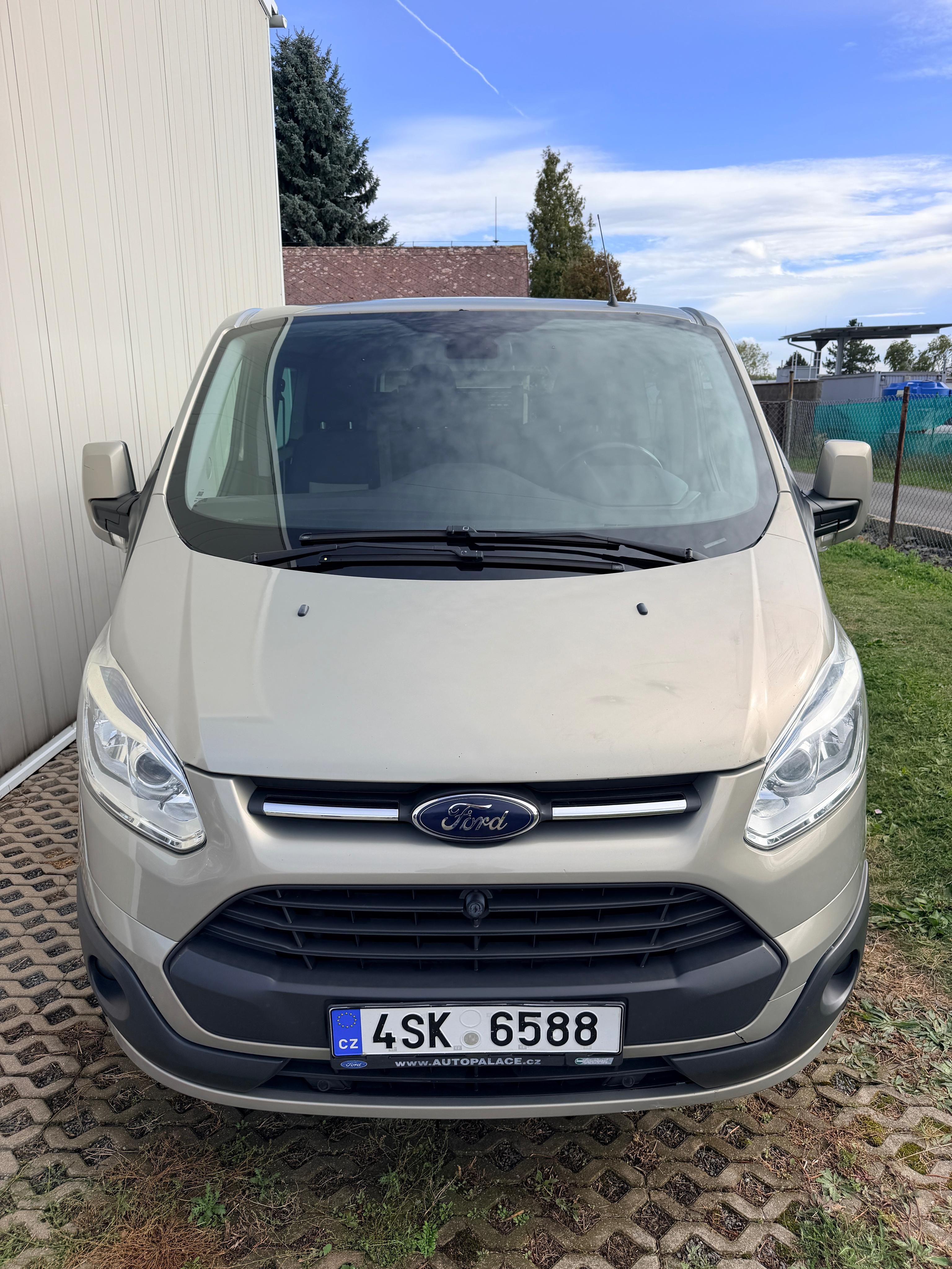 Ford Tourneo Custom, Ford Tourneo Custom 2,2