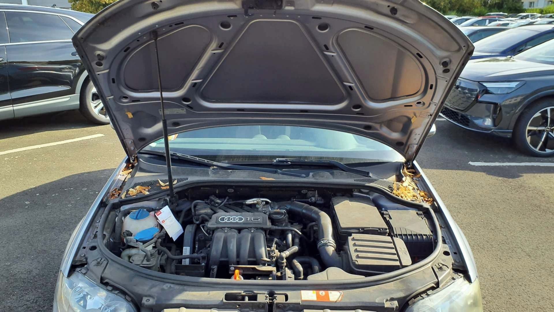 Audi A3, 1.6 Mpi 5dv. AUTOMAT TOP STAV - fotka 3
