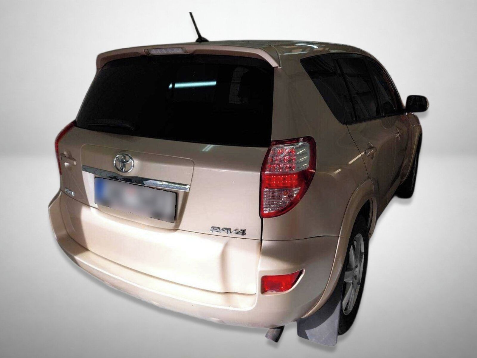 Toyota Rav4, 2.2 D-CAT, 4X4, Automat, ČR - fotka 2