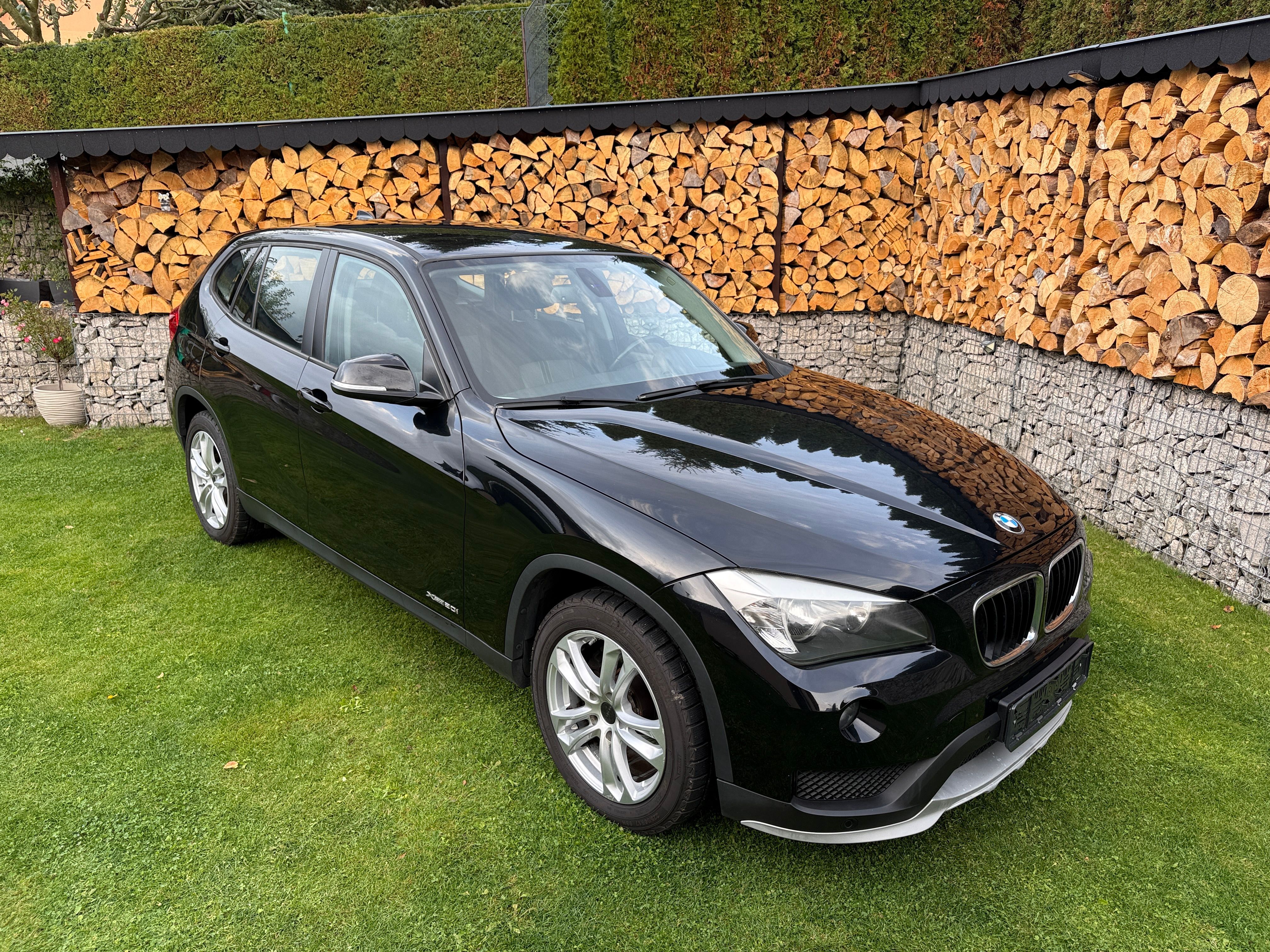 BMW X1, 2.0i 135kW X-Drive Navi Vyhř.S - fotka 6