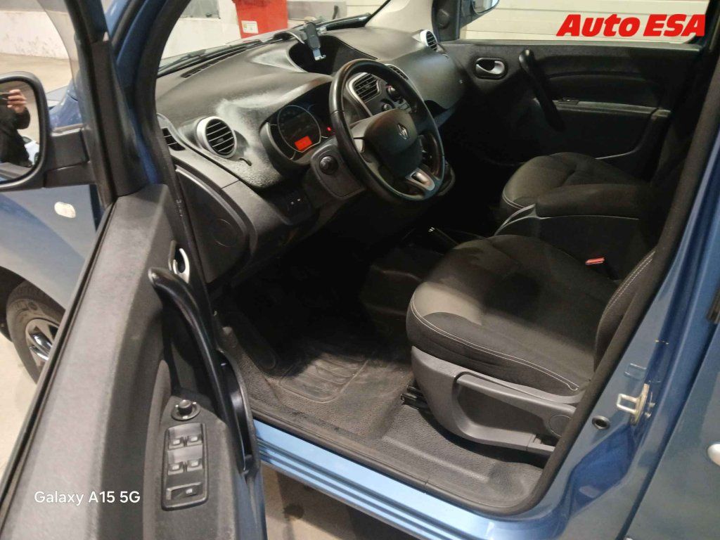 Renault Kangoo, 1.2.,2.maj,ČR - fotka 3