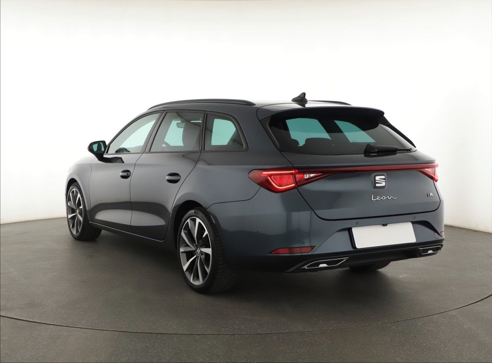 Seat Leon, 1.5 TSI, Automat, Serv.kniha - fotka 4