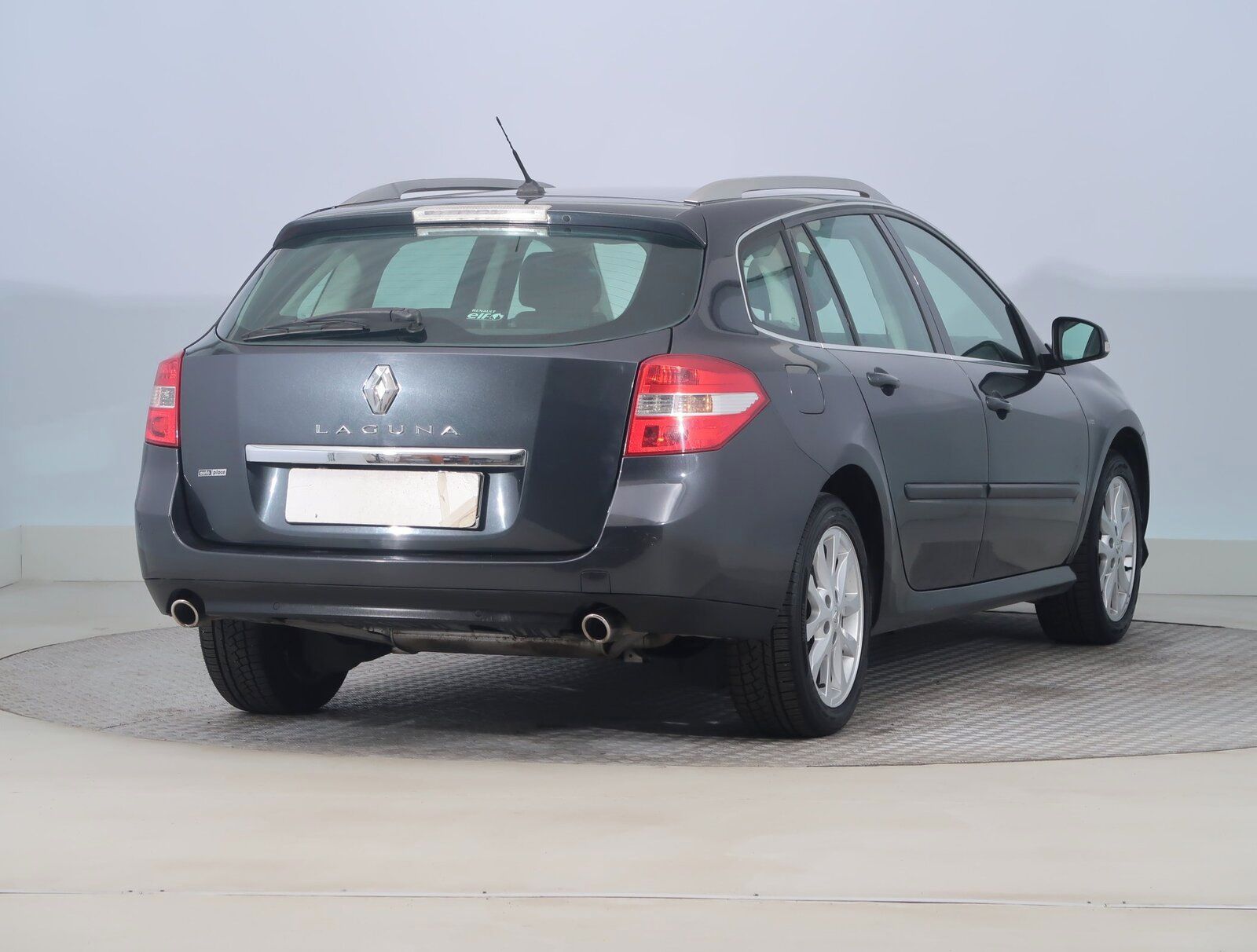 Renault Laguna, 2.0 dCi, Kožené sedačky - fotka 5