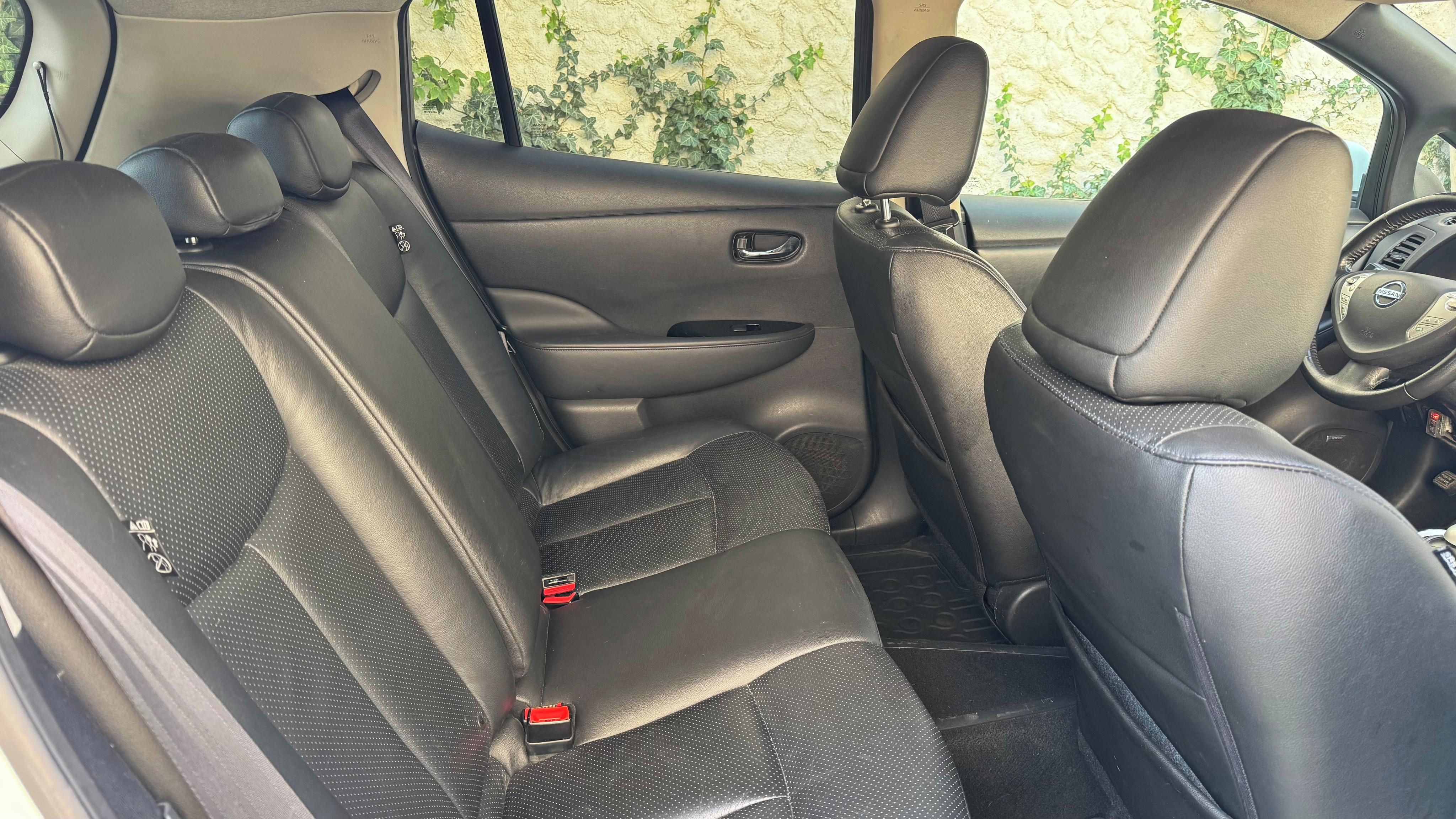 Nissan LEAF, PO SERVISU A STK - fotka 6