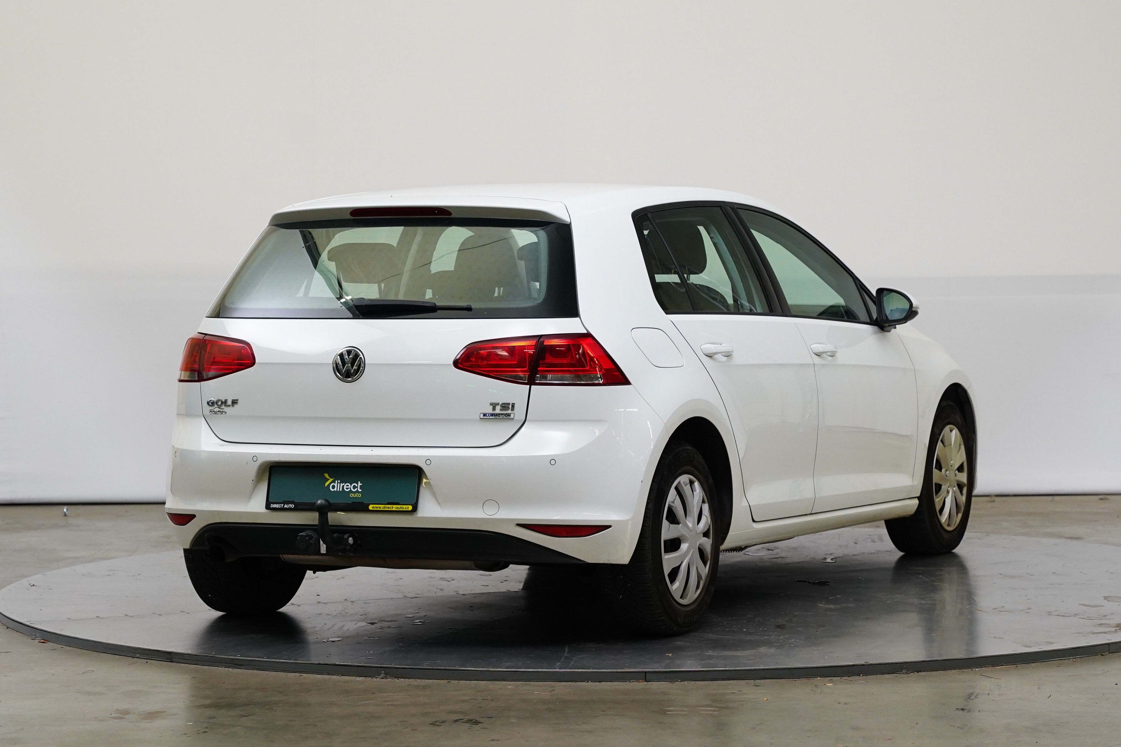 Volkswagen Golf, 1.2 TSI 81 kW - fotka 2