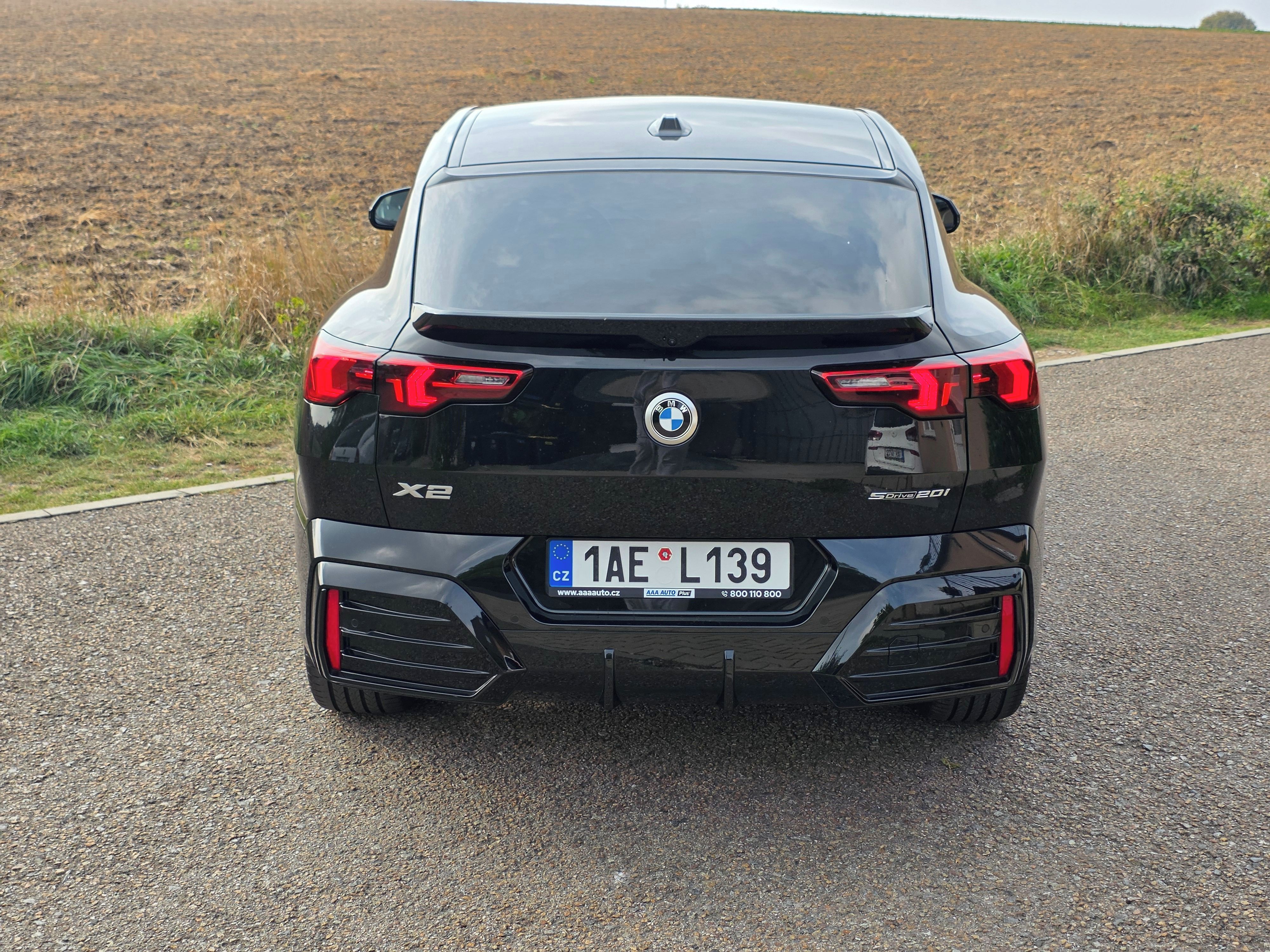BMW X2, sDrive20i MPACKET - fotka 6