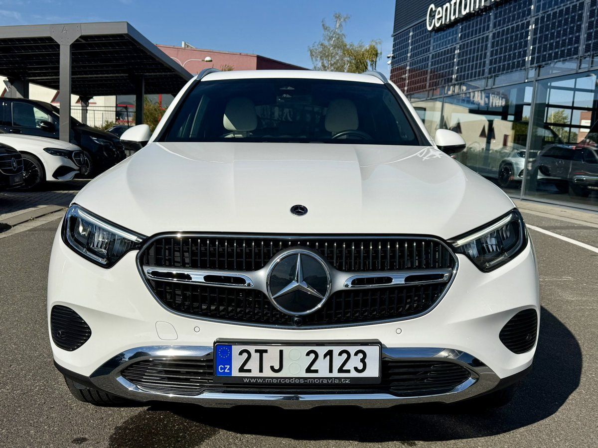 Mercedes-Benz GLC, 220 d 4MATIC SUV - fotka 2