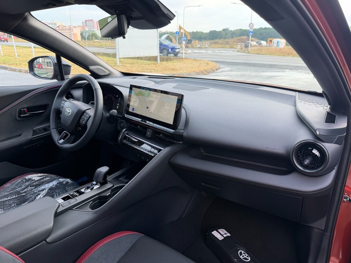 Toyota C-HR, 2.0 PHEV Tokio edition - fotka 6