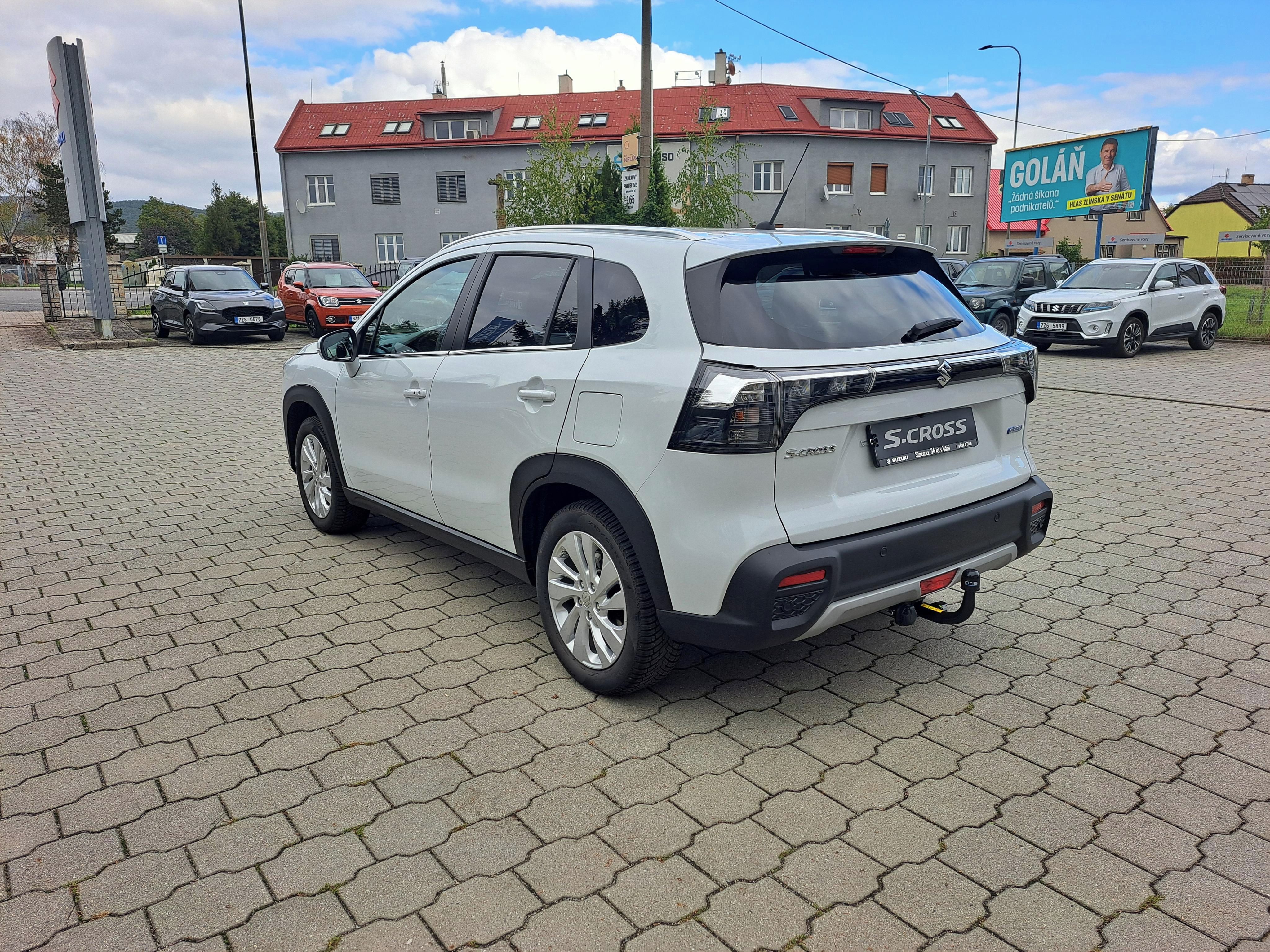 Suzuki S-Cross, 1,4 Premium AllGrip AT Hybrid - fotka 5