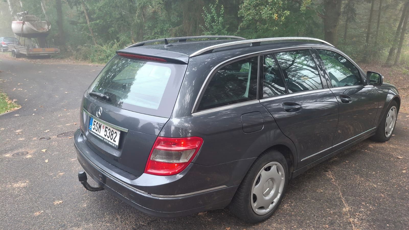 Mercedes-Benz Třídy C, na splátky všem TAŽNÉ - fotka 3