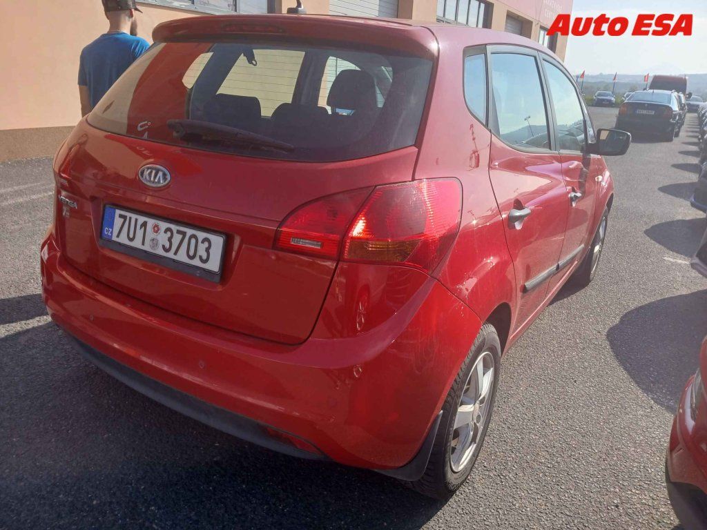 Kia Venga, 1.4i - fotka 2