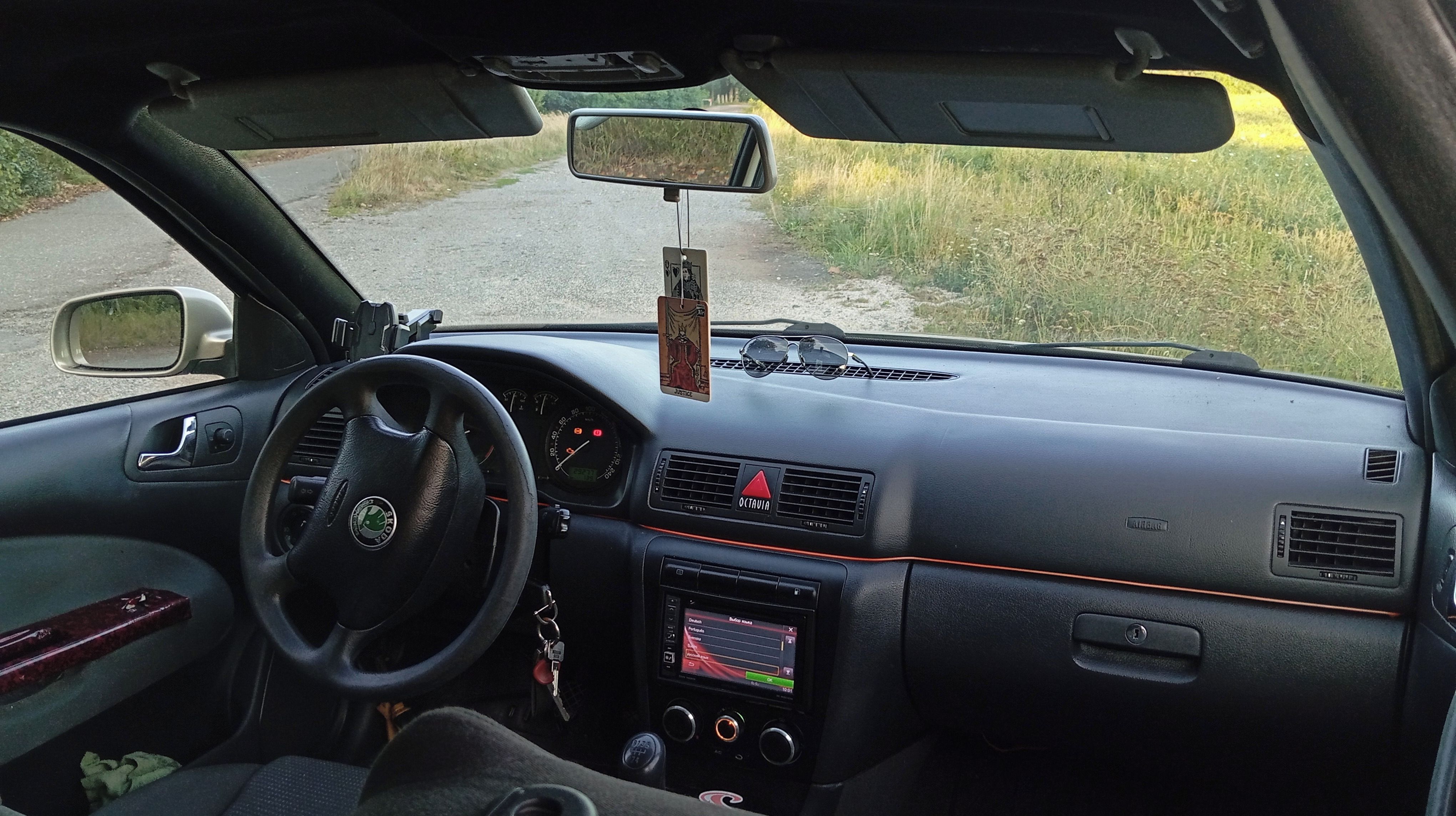 Škoda Octavia, 1.6 bfq - fotka 5