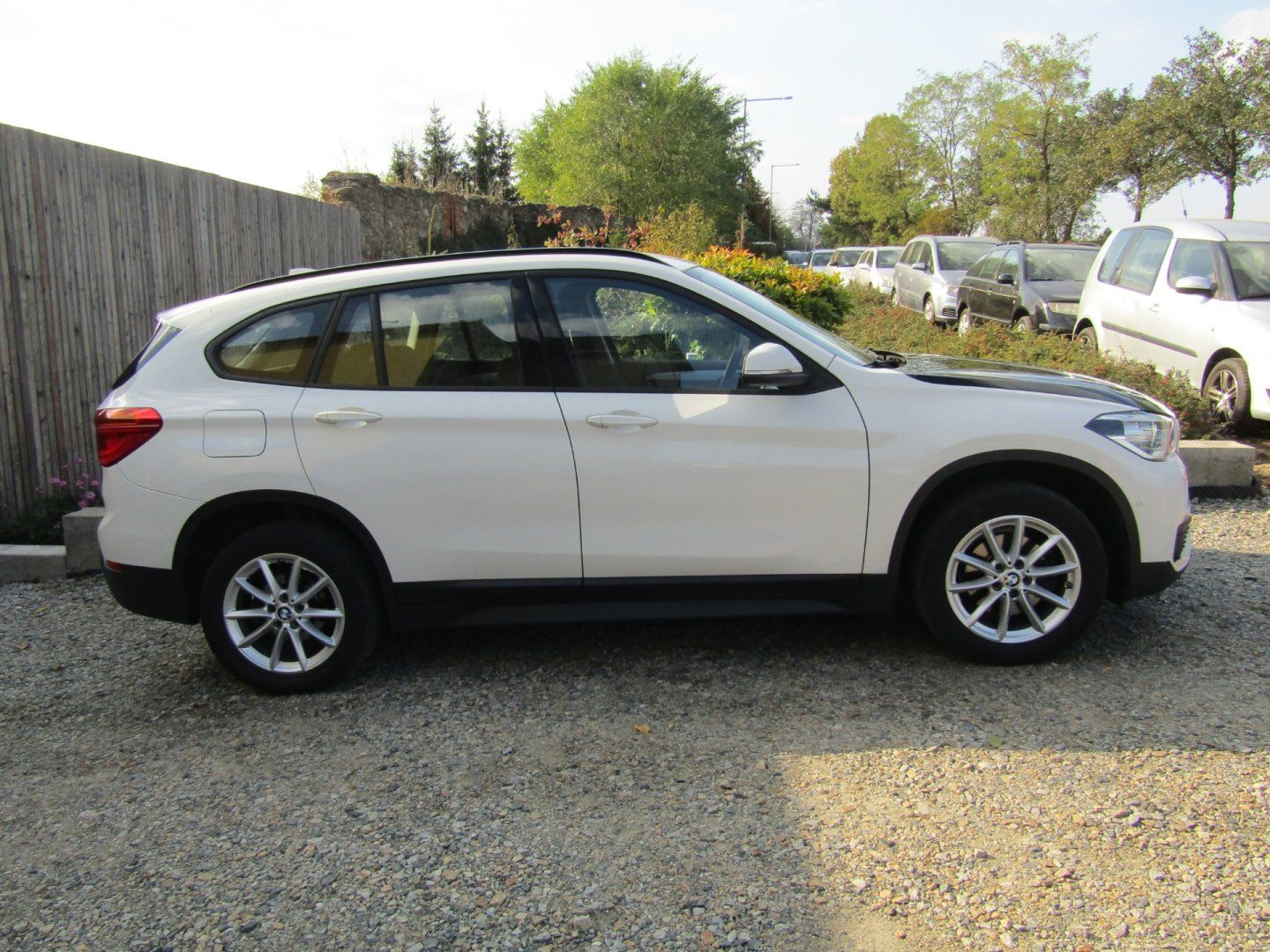 BMW X1, 116i 103kW AUTOMAT - fotka 5