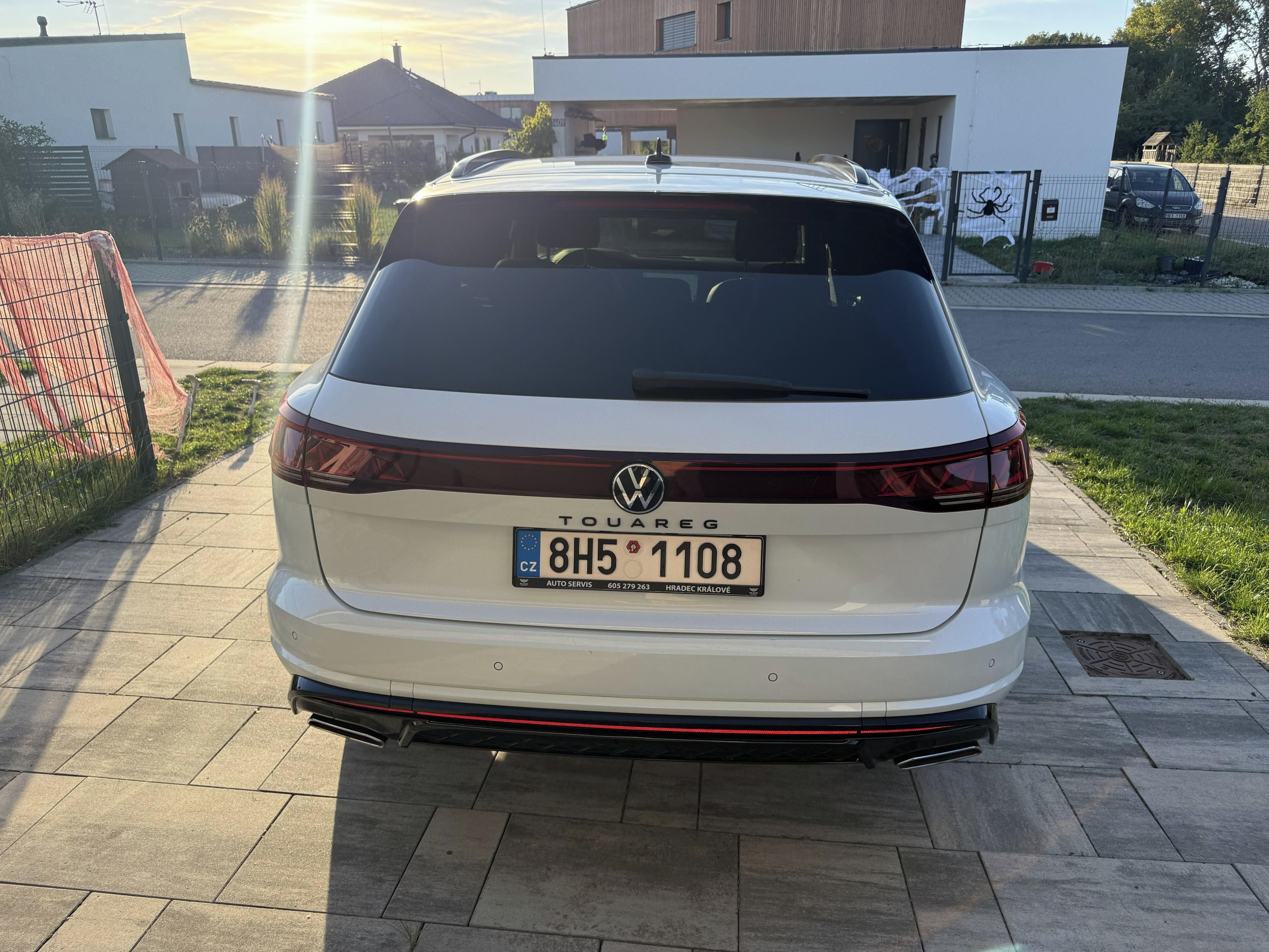 Volkswagen Touareg, R-Line, záruka do 12/2028 - fotka 4