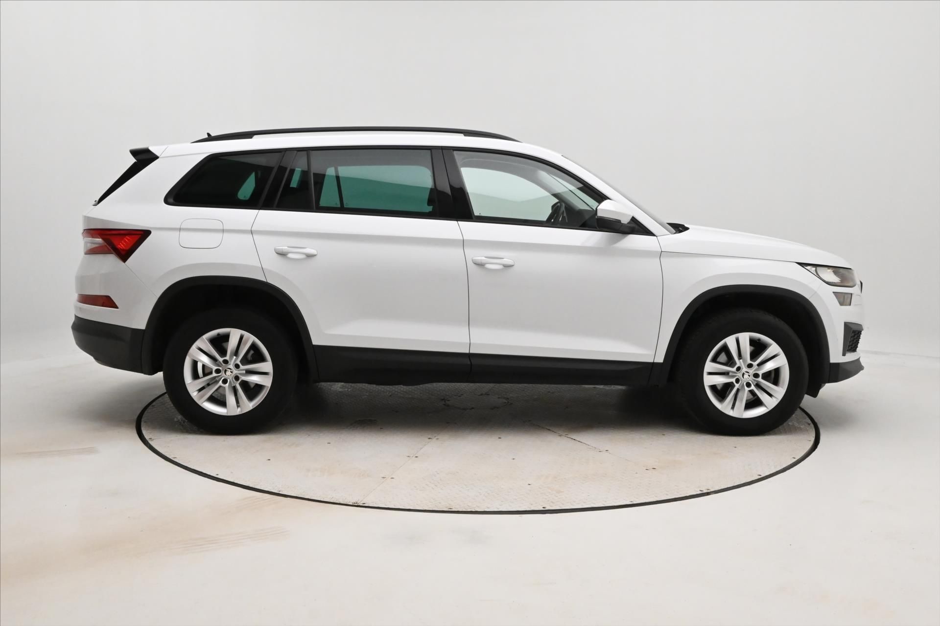 Škoda Kodiaq, 2,0 TDI 110kW DSG Navi Záruka - fotka 4