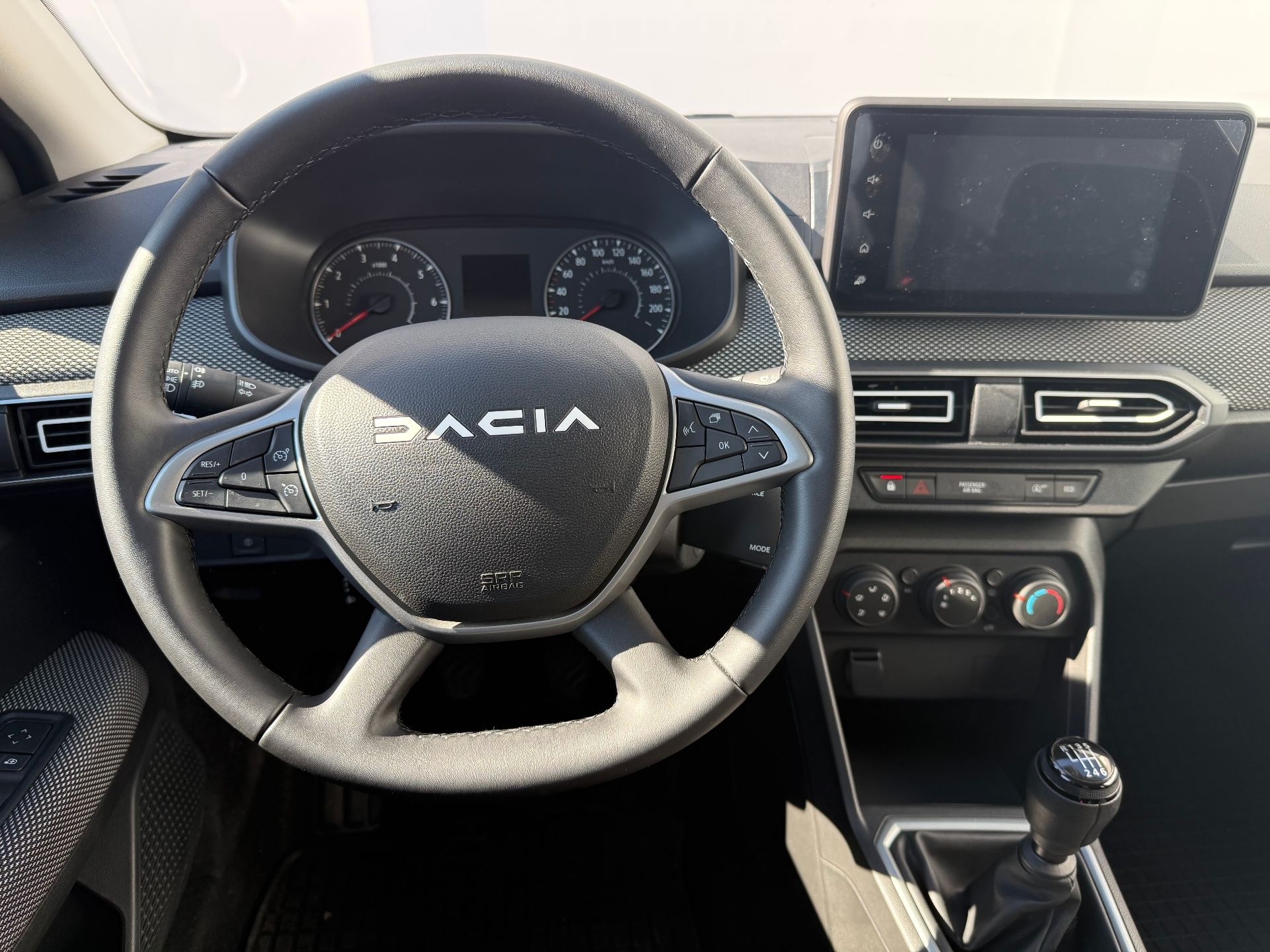 Dacia Jogger, 1.0 TCe 81 kW Expression - fotka 5