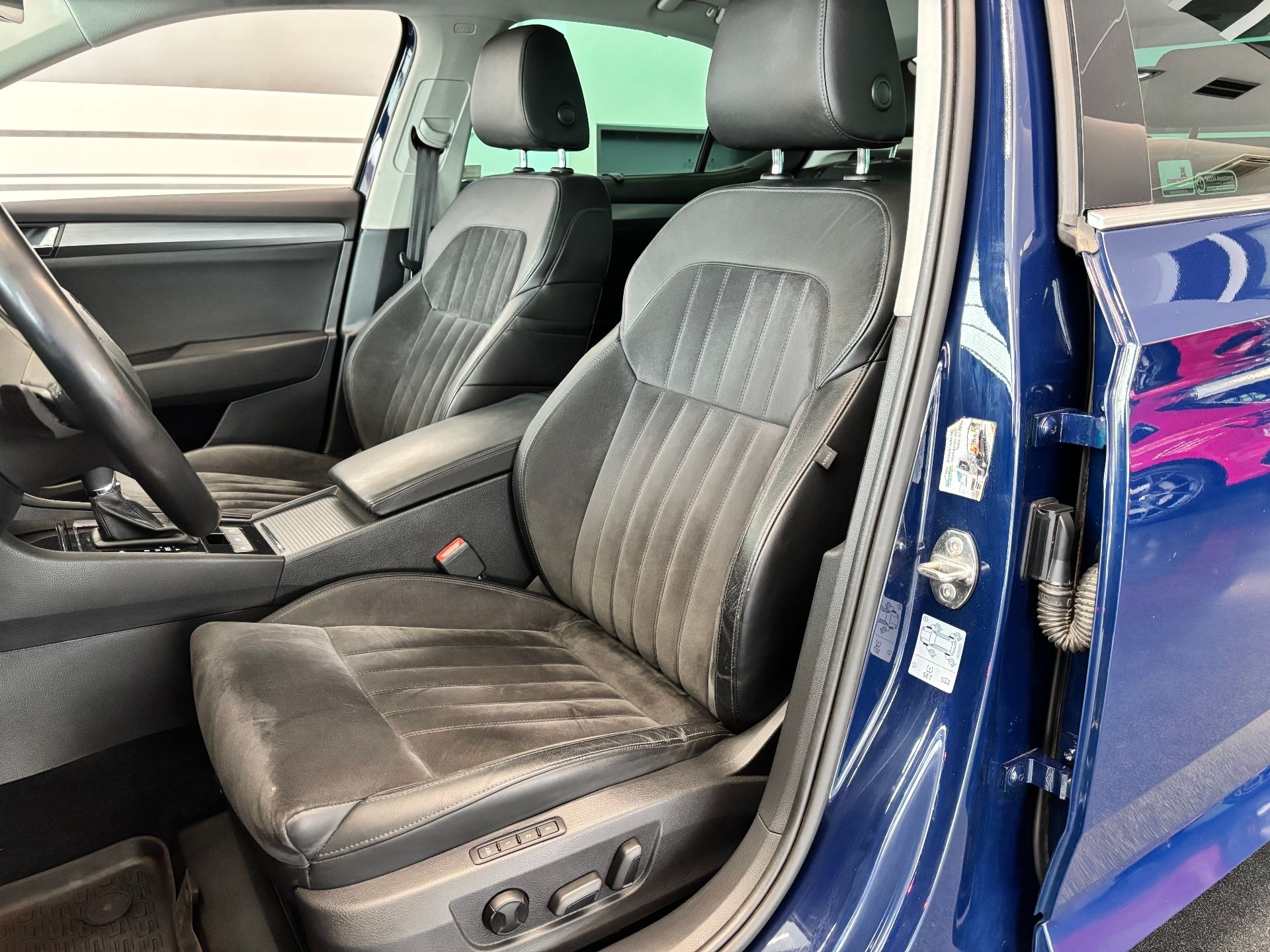 Škoda Superb, Style 2.0 TDI (110kW/150k) DSG - fotka 6
