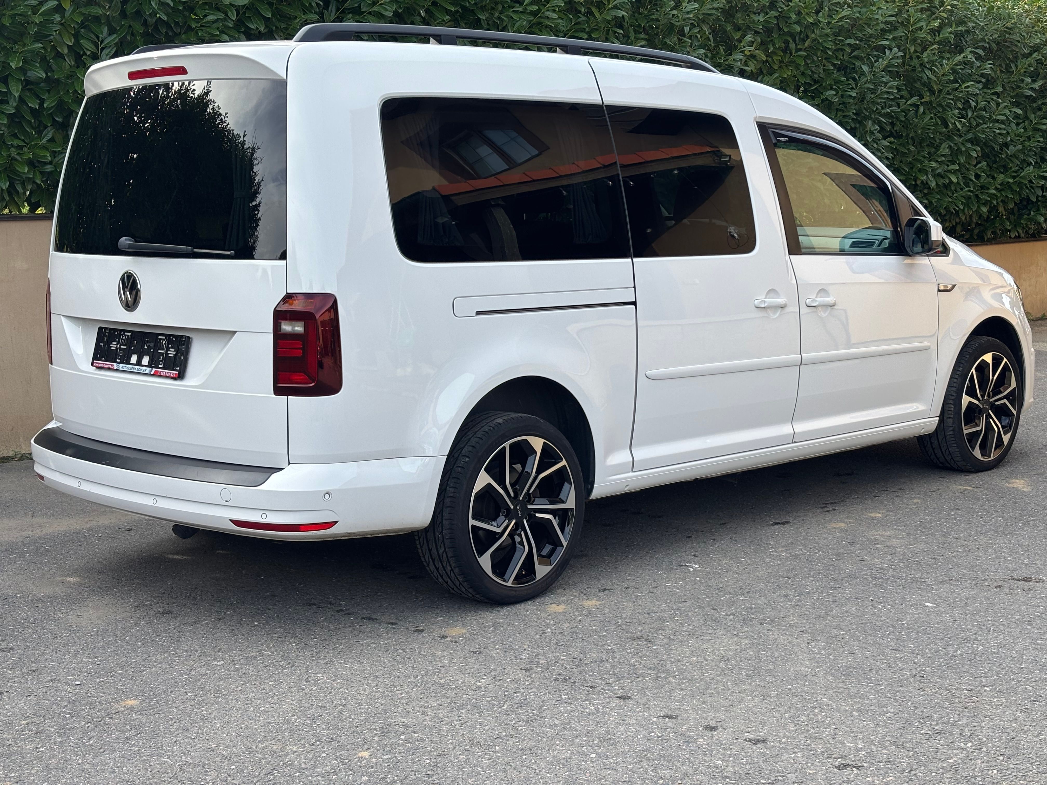 Volkswagen Caddy, VW Caddy MAXI/LONG 2,0TDI 110K - fotka 4