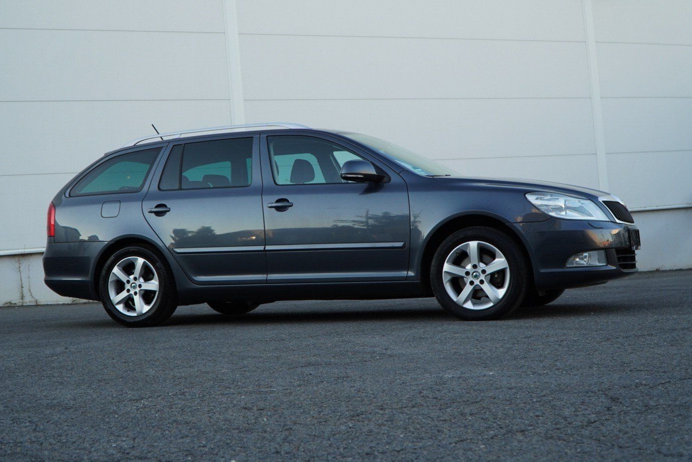 Škoda Octavia, 1.4 TSI 90kW ELEGANCE - fotka 5