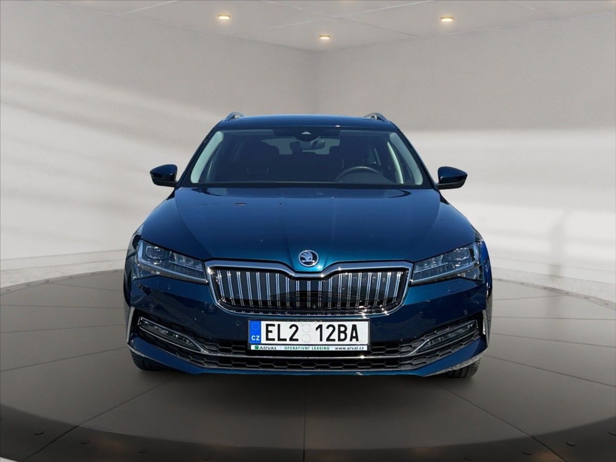 Škoda Superb, 1,4 PHEV 160 L&K AT - fotka 2