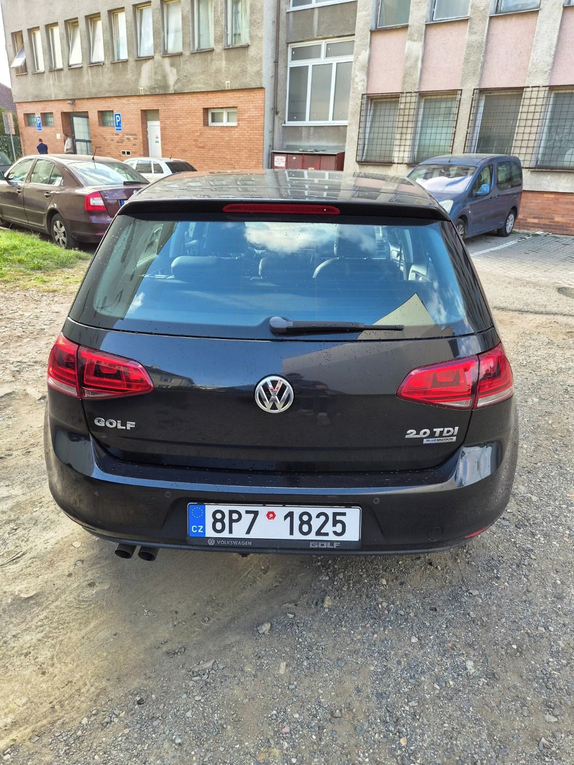 Volkswagen Golf, 2.0 TDI 110 kW Highline - fotka 5