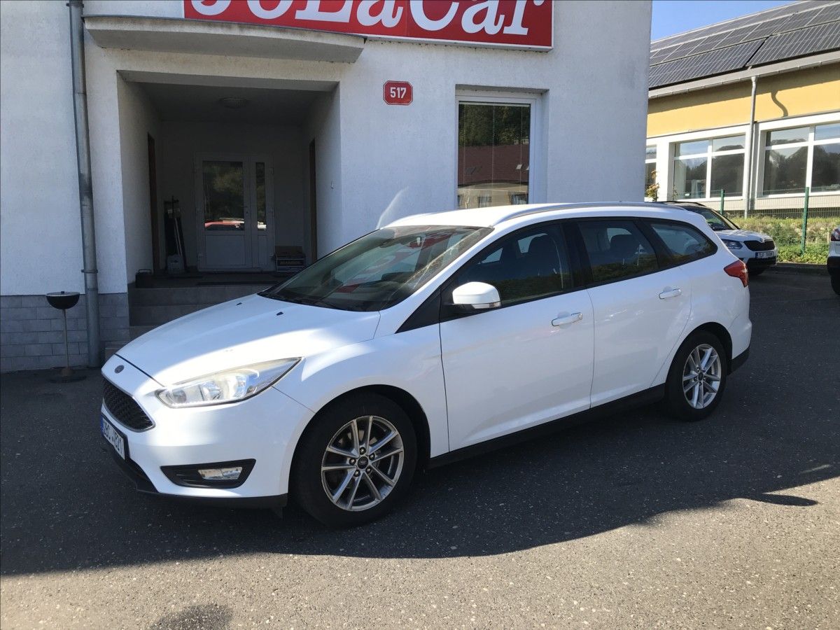 Ford Focus, 1,5 TDCi 70kW Combi - fotka 4