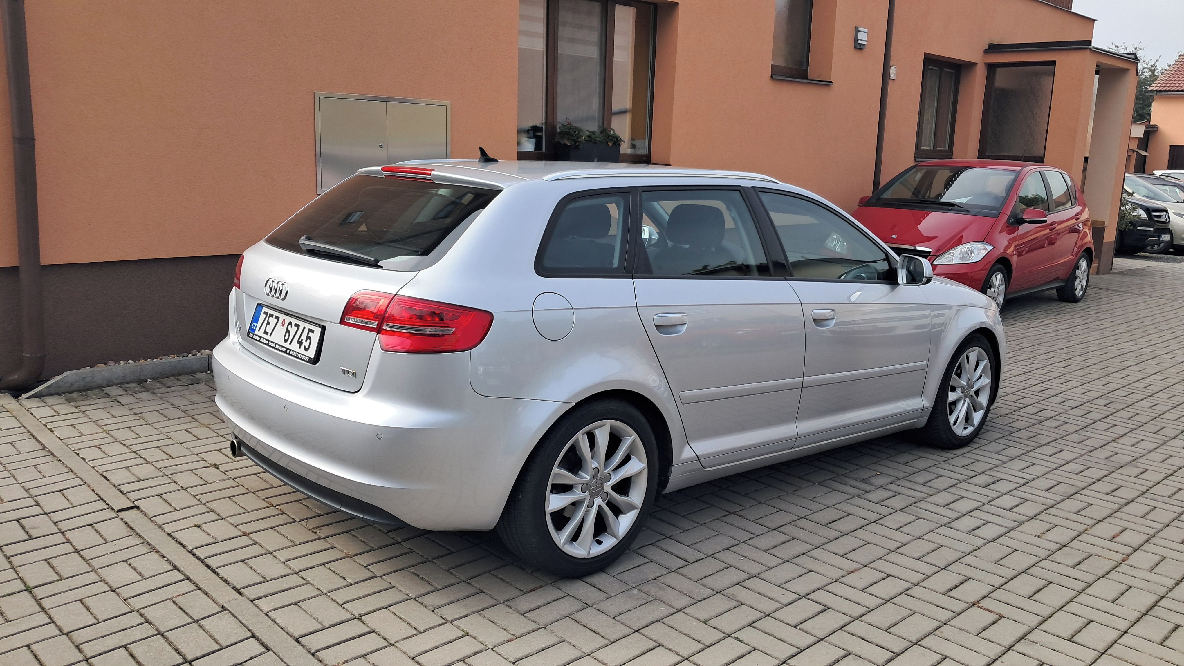 Audi A3, SPORTBACK / 2.0 TDI / 103KW - fotka 6