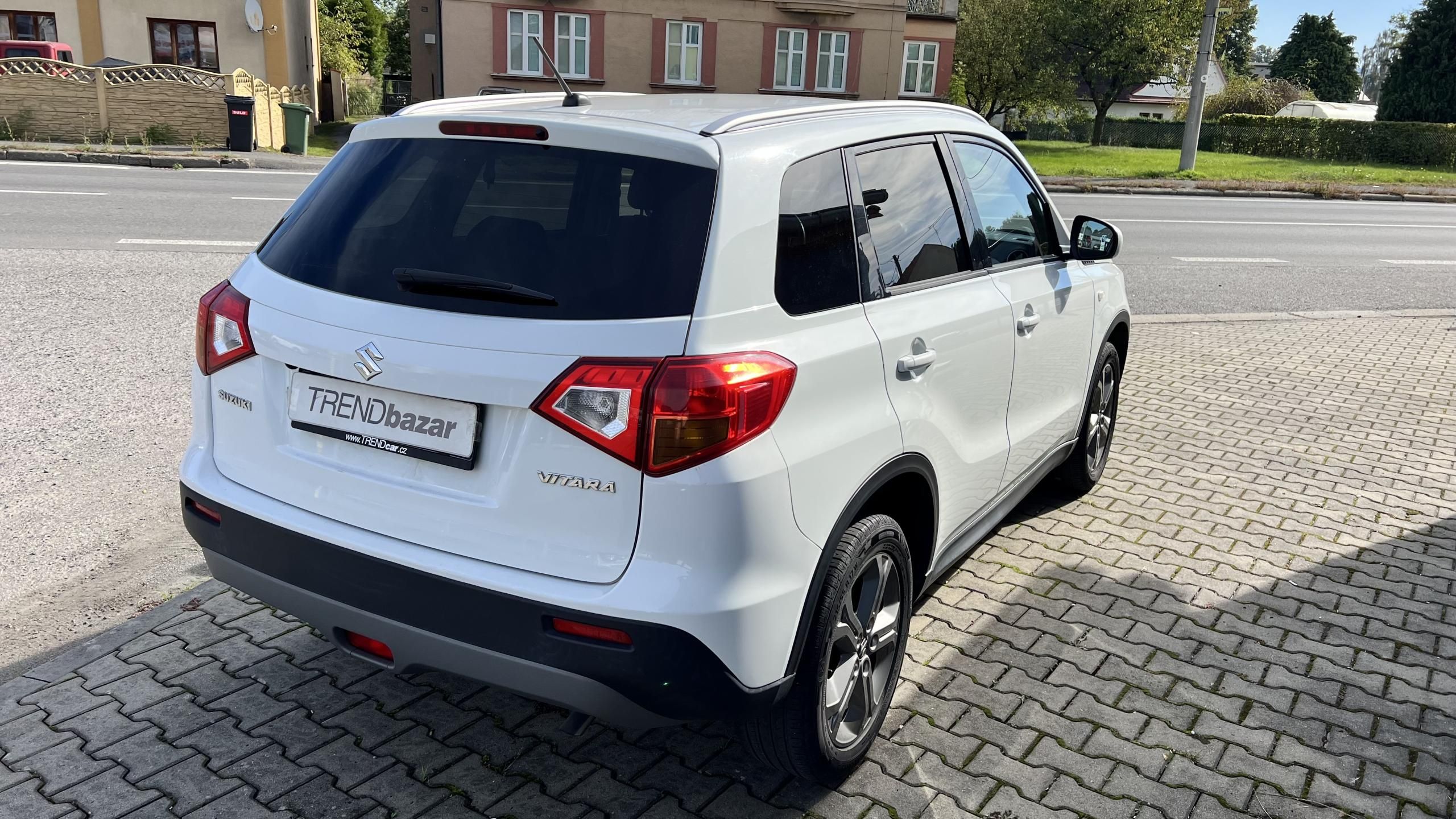 Suzuki Vitara, 1,6VVT ELEGANCE, ČR - fotka 5