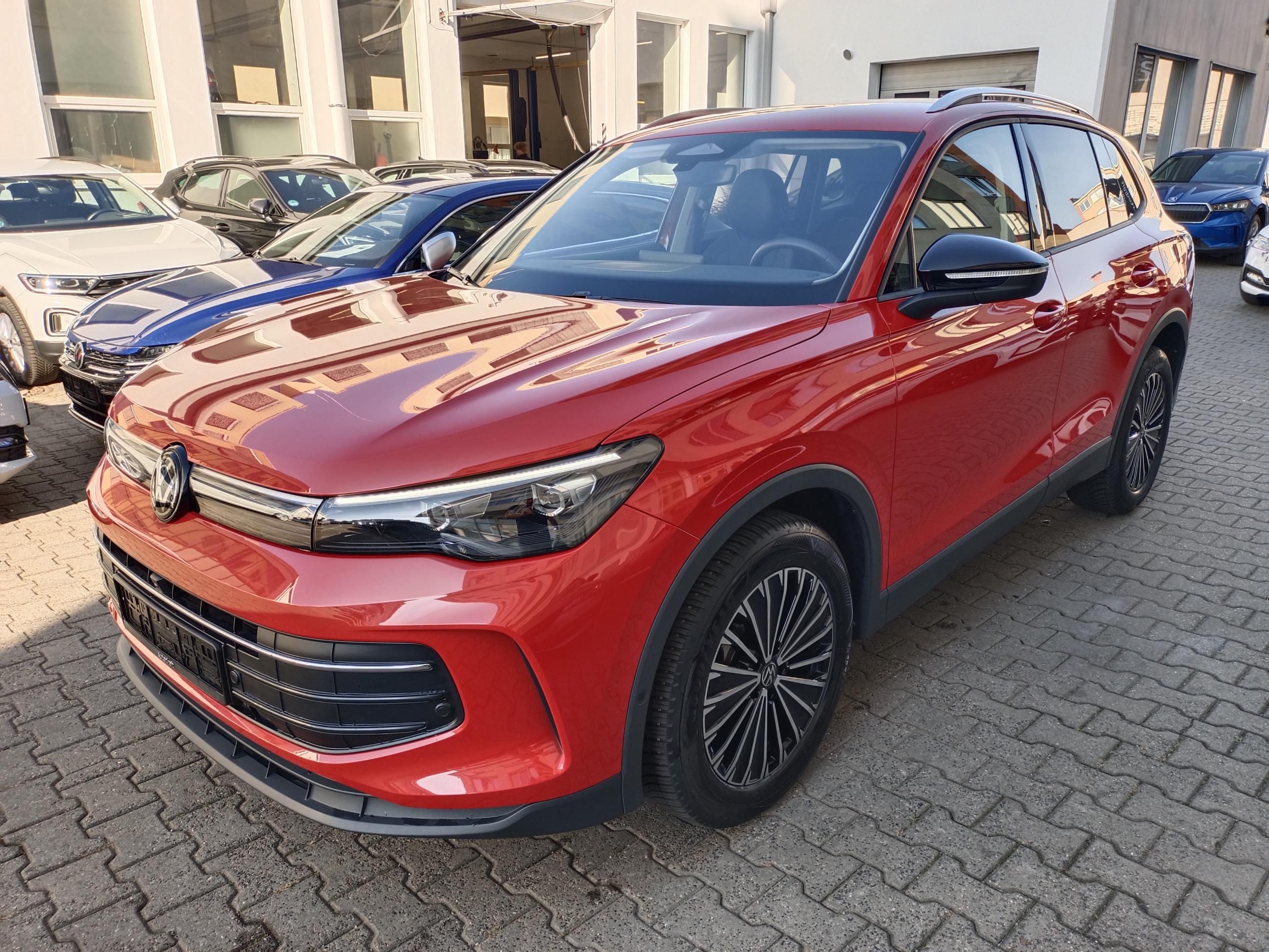Volkswagen Tiguan, 2.0 TDI 110kW DSG Tažné - fotka 3